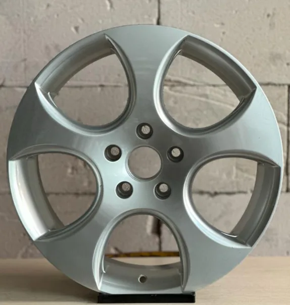 5 112 17 7.0 W10 SILVER