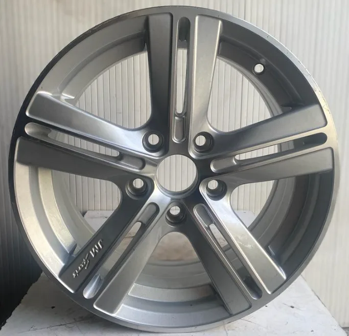 5 112 15 6.5 ET35 CH57.1 L118 SILVER