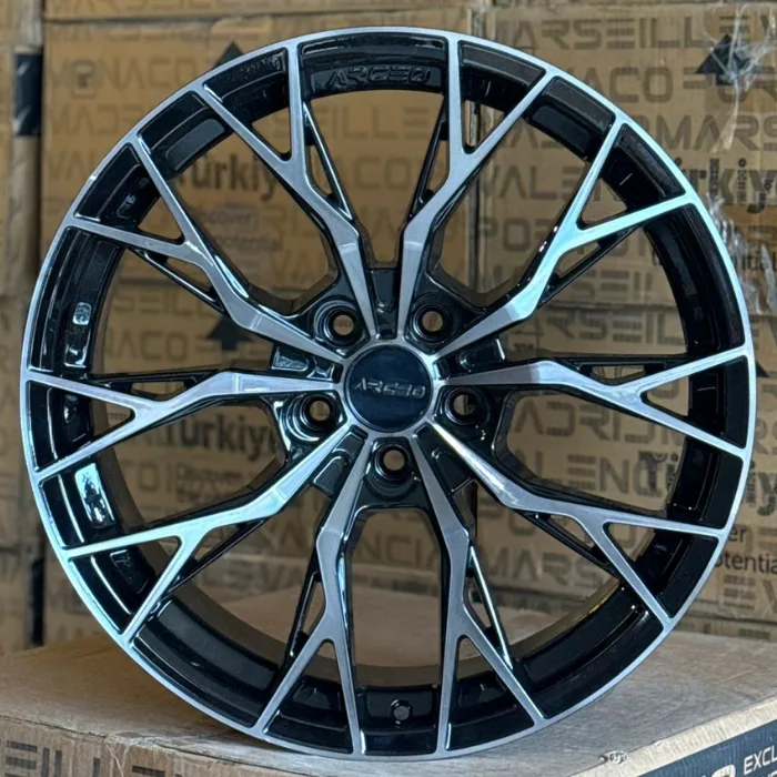 5 112 19 8.5-9.5 ET45-37 CH73.1 ÖN ARKA BLACK DİAMOND ARCEO ROMA JANT