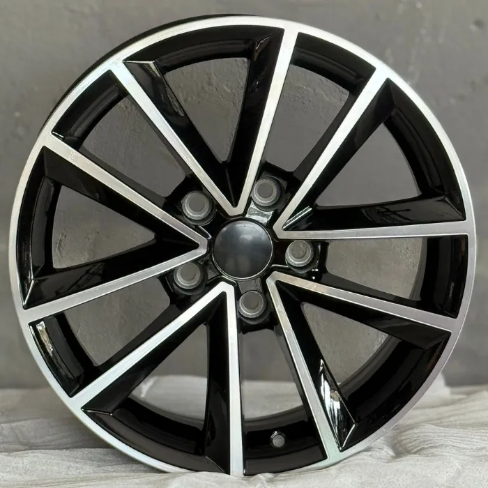 5 114,3 16 7.0 ET35 CH66.1 DEEP BLACK DİAMOND BUGGY
