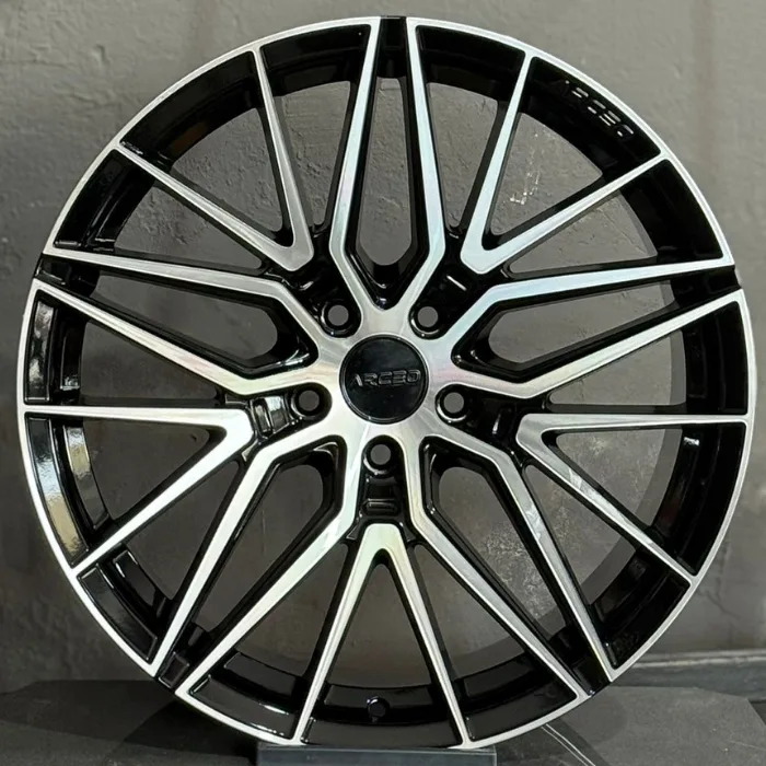 5 112 19 9.5 ET40 CH73.1 BLACK DİAMOND ARCEO SEVİLLA JANT