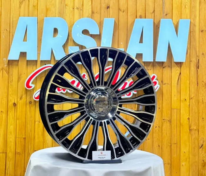 5 112 18 8.0-9.0 ET43-49 CH66.6 ÖN ARKA BLACK DİAMOND RC344-345 MAYBACH JANT