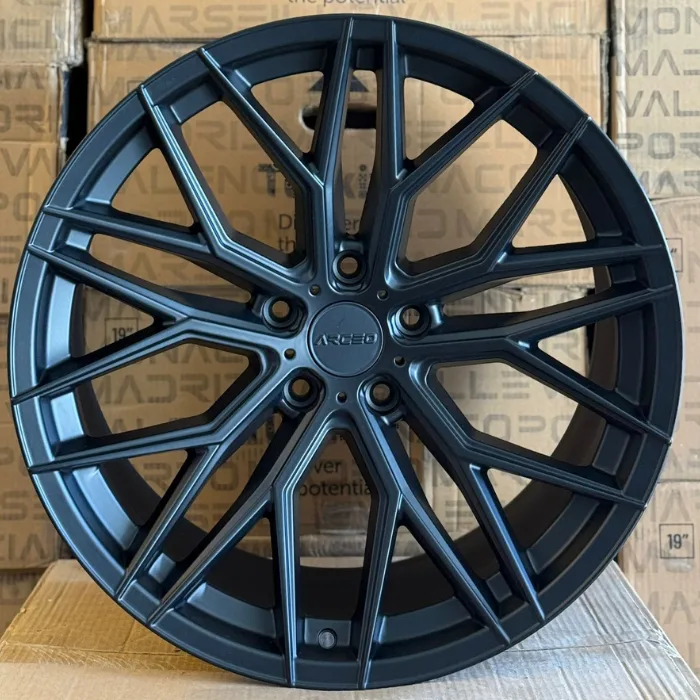 5 120 20 10.0 ET40 MATT BLACK ARCEO VALENCİA JANT MODELİ (4Ad)