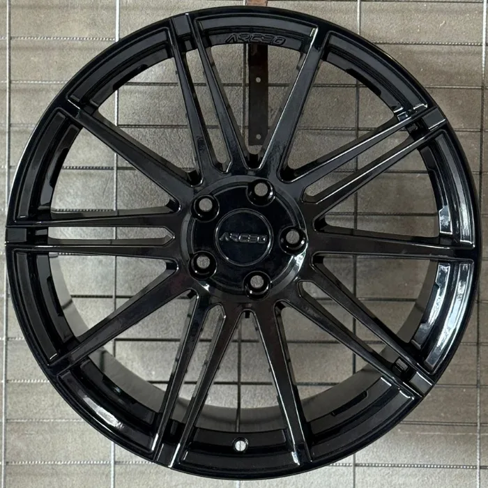 5 112 19 9.5 ET40 GLOSS BLACK ARCEO MALLORCA JANT TAKIMI (4Ad)