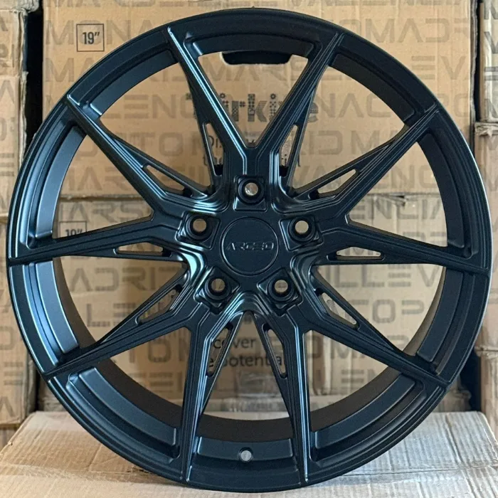 5 112 19 9.5 ET40 CH73.1 MATT BLACK ARCEO MARSEİLLE JANT