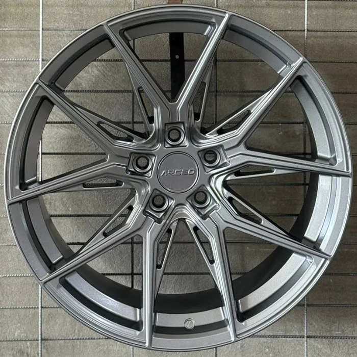 5 112 19 8.5-9.5 ET35 CH73.1 ÖN ARKA GUN METAL ARCEO MARSEİLLE JANT