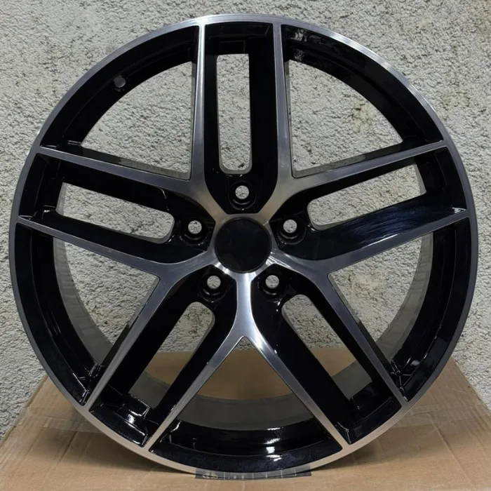 5 112 18 8.0 ET40 CH57.1 BLACK DİAMOND DY438