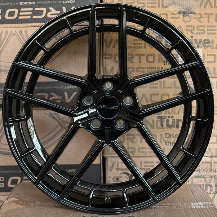 5 112 20 8.5 ET35 GLOSS BLACK ARCEO VİENNA JANT MODELİ (4Ad)