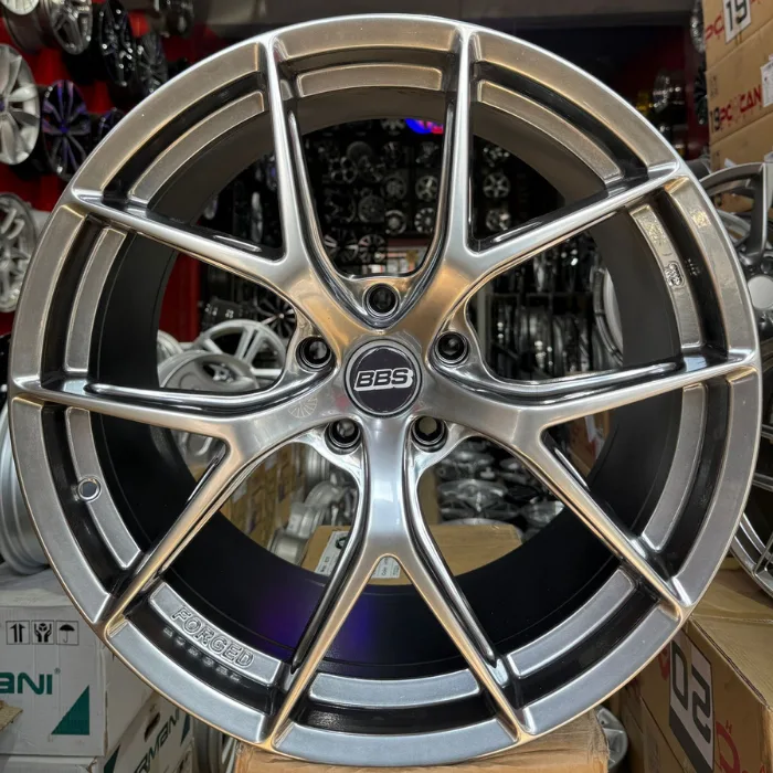 5 112 19 8.5-9.5 ET35-37 ÖN ARKA HYPER BLACK BBS FI-R JANT MODELİ (4Ad)