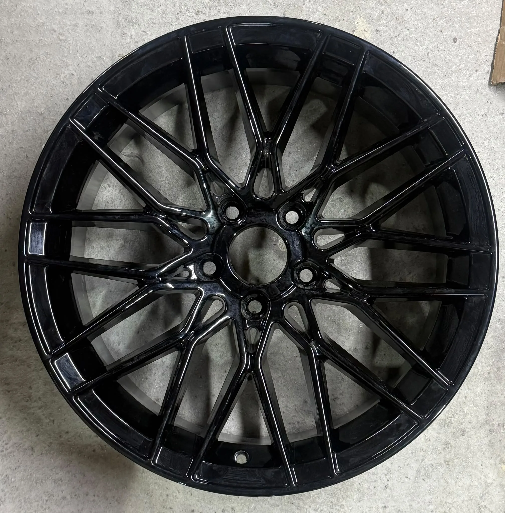 5 120 19 9.5 ET42 BLACK STW 926-95 JANT MODELİ (1Ad)