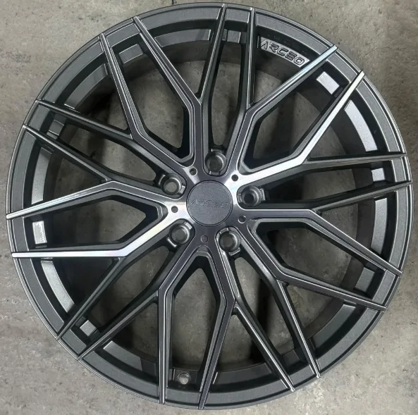5 114,3 19 9.5 ET40 TITANUM SILVER DIAMOND ARC-6949-100 VALENCİA JANT MODELİ (1Ad)