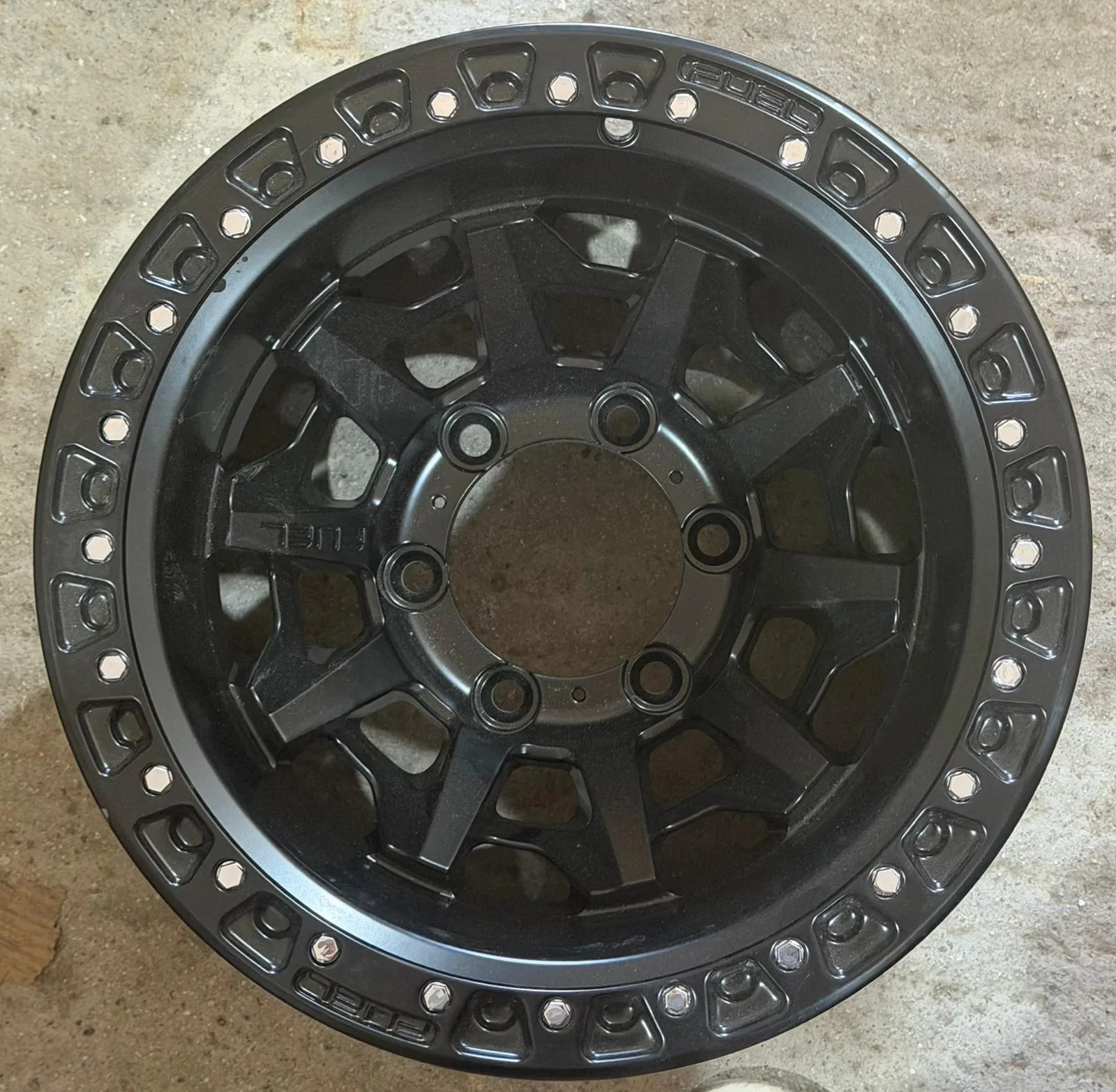 6 139,7 15 10.0 MAT BLACK EMR-1261-07 OFF ROAD JANT MODELİ (1Ad)