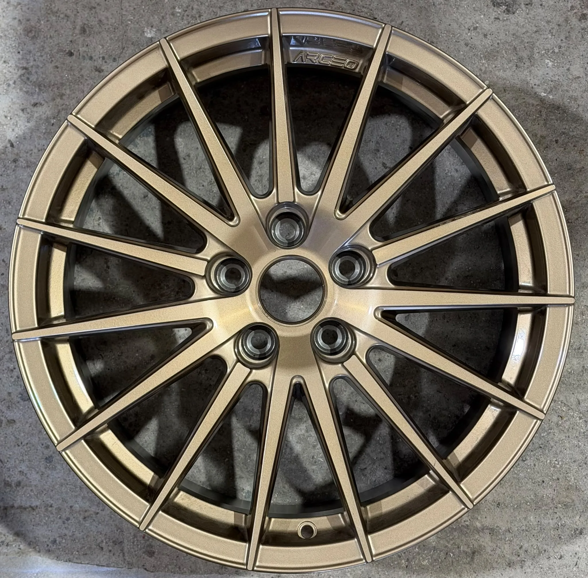 5 112 18 8.0 ET35 BRONZ LİSBON JANT MODELİ (1Ad)