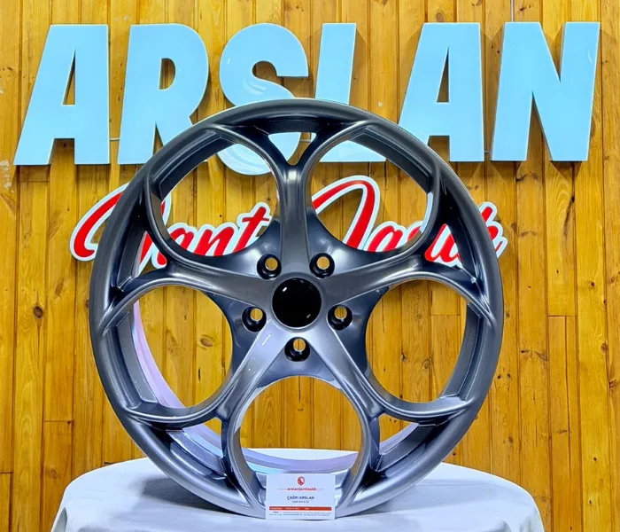 5 110 18 ALFA ROMEO GİULİETTA JANT MODELİ (4Ad)