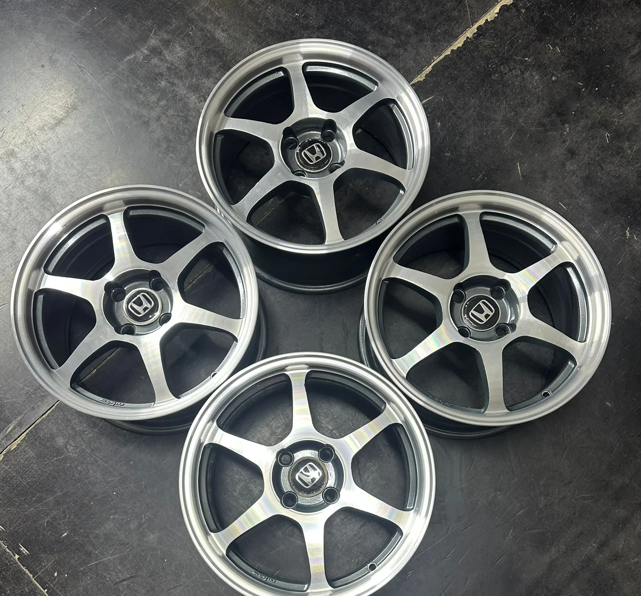4x100 15 İNÇ J7 ET38 HONDA JANT TAKIMI