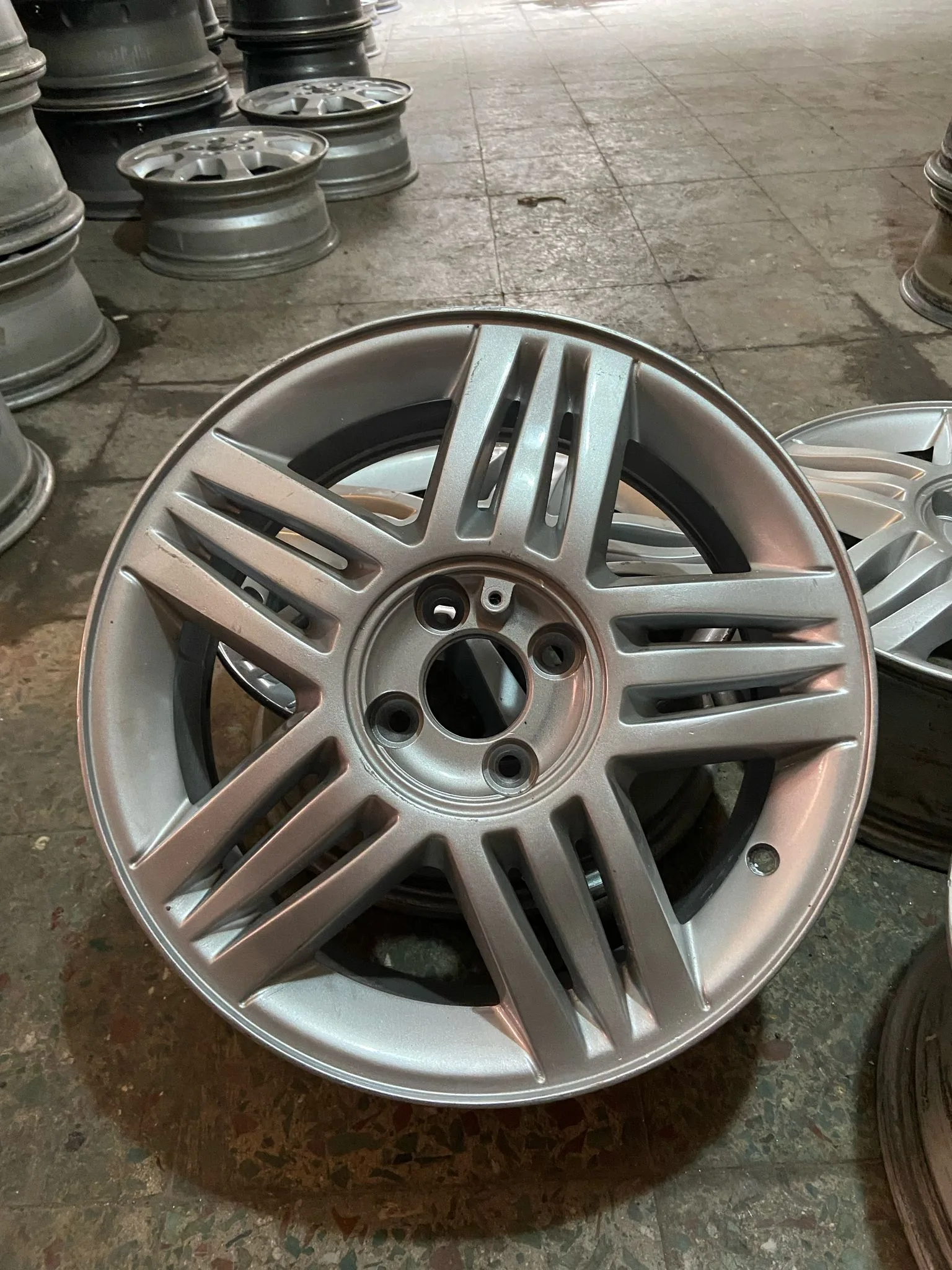 4 100 16 6.5 RENUALT ORGİNAL