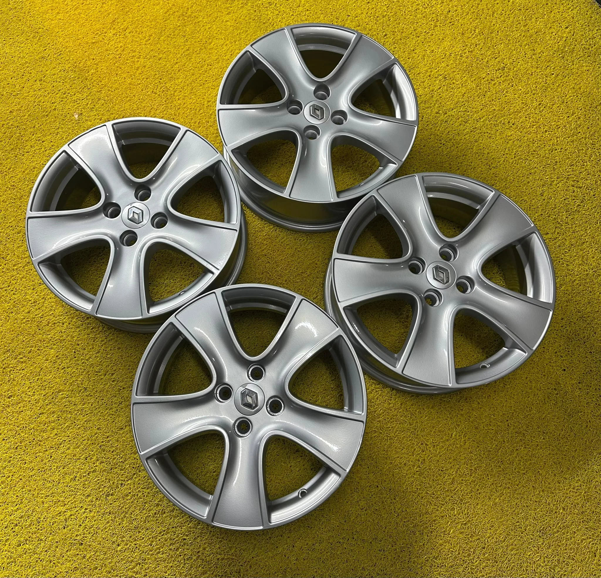 4x100 16 İNÇ J6.5 ET44 RENAULT CLİO JANT TAKIMI