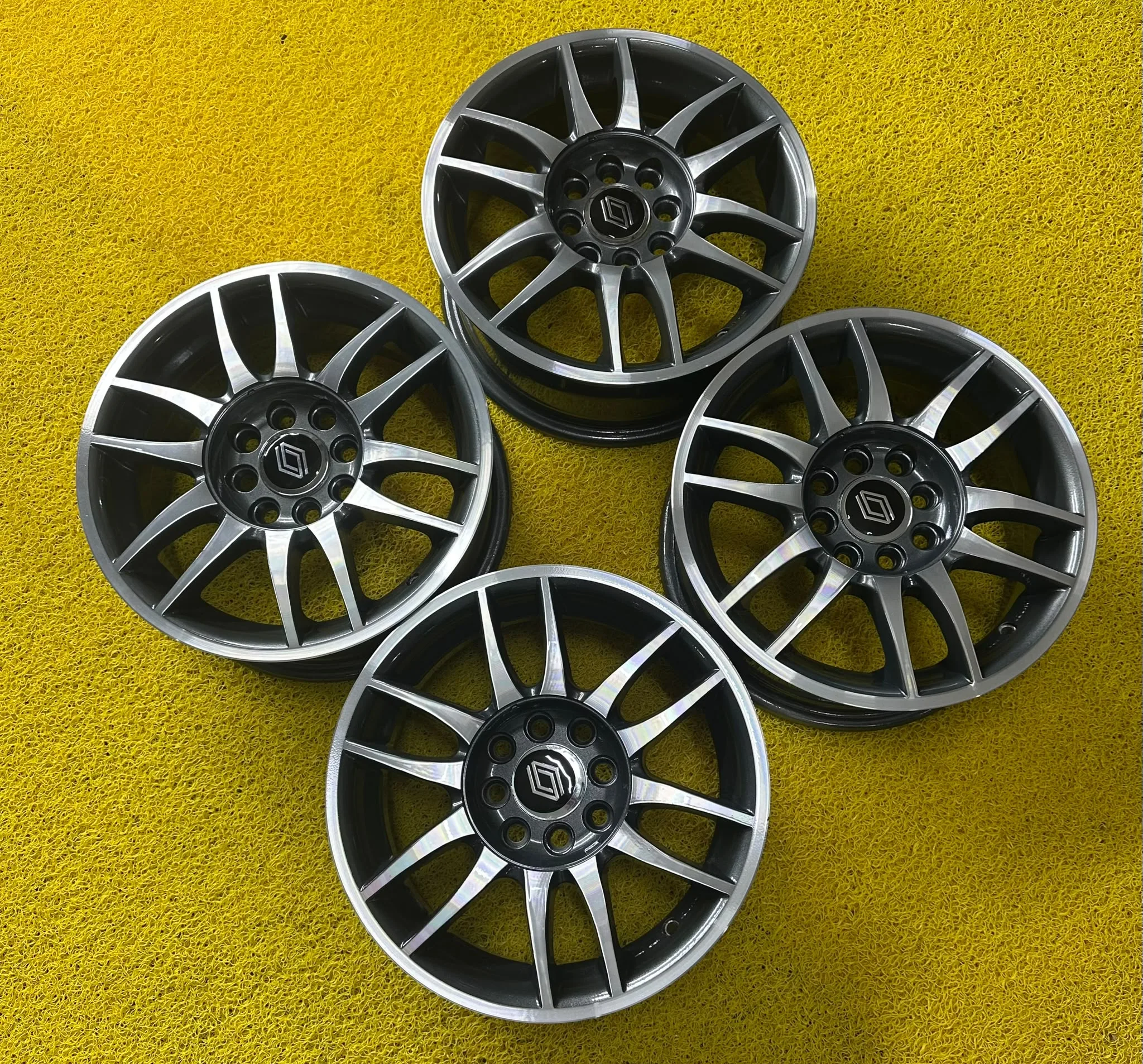 4x100/108 14 İNÇ J6 ET35 RENAULT JANT TAKIMI