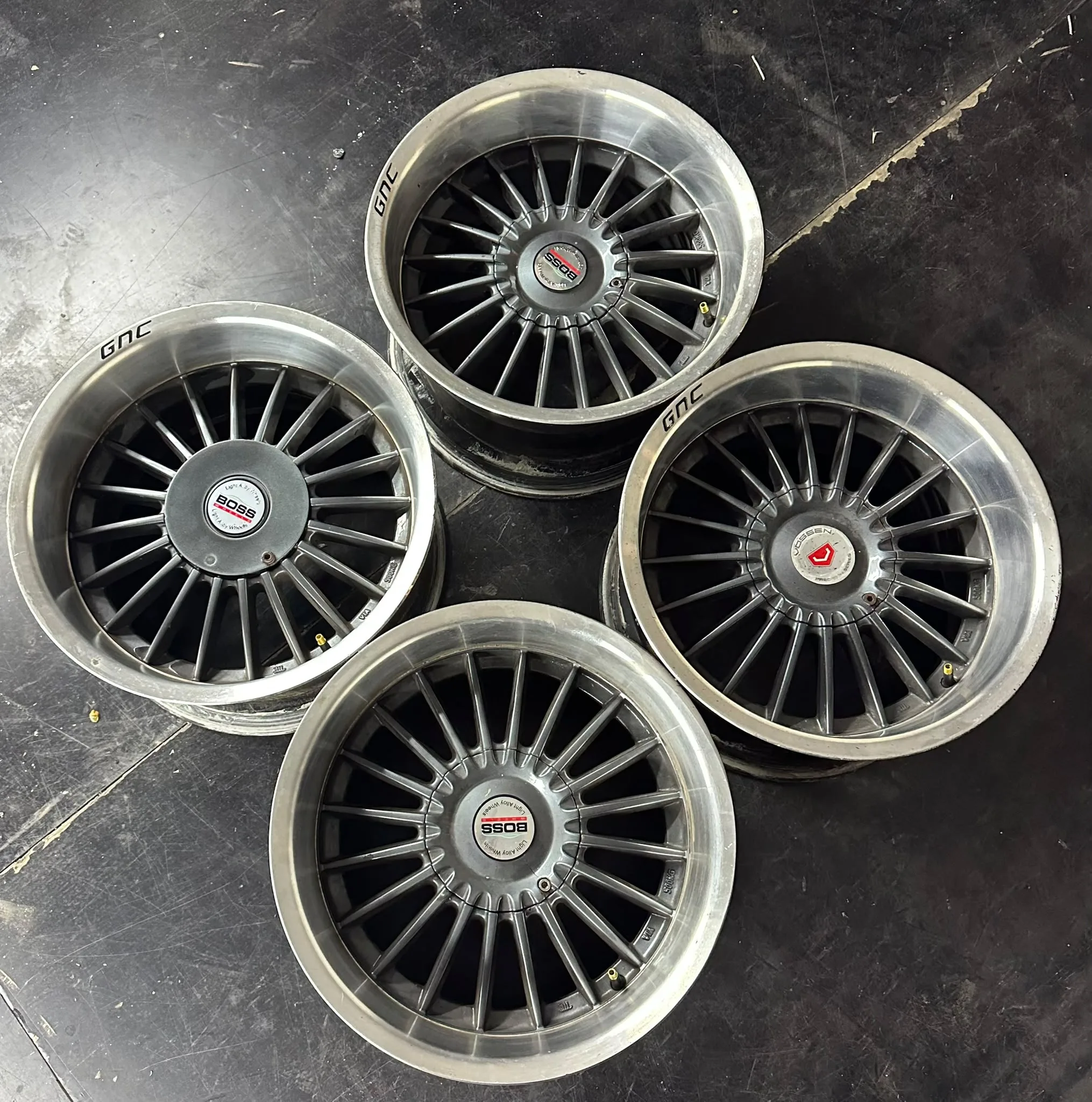 4x100/108 16 İNÇ J9 ET15 GNC JANT TAKIMI