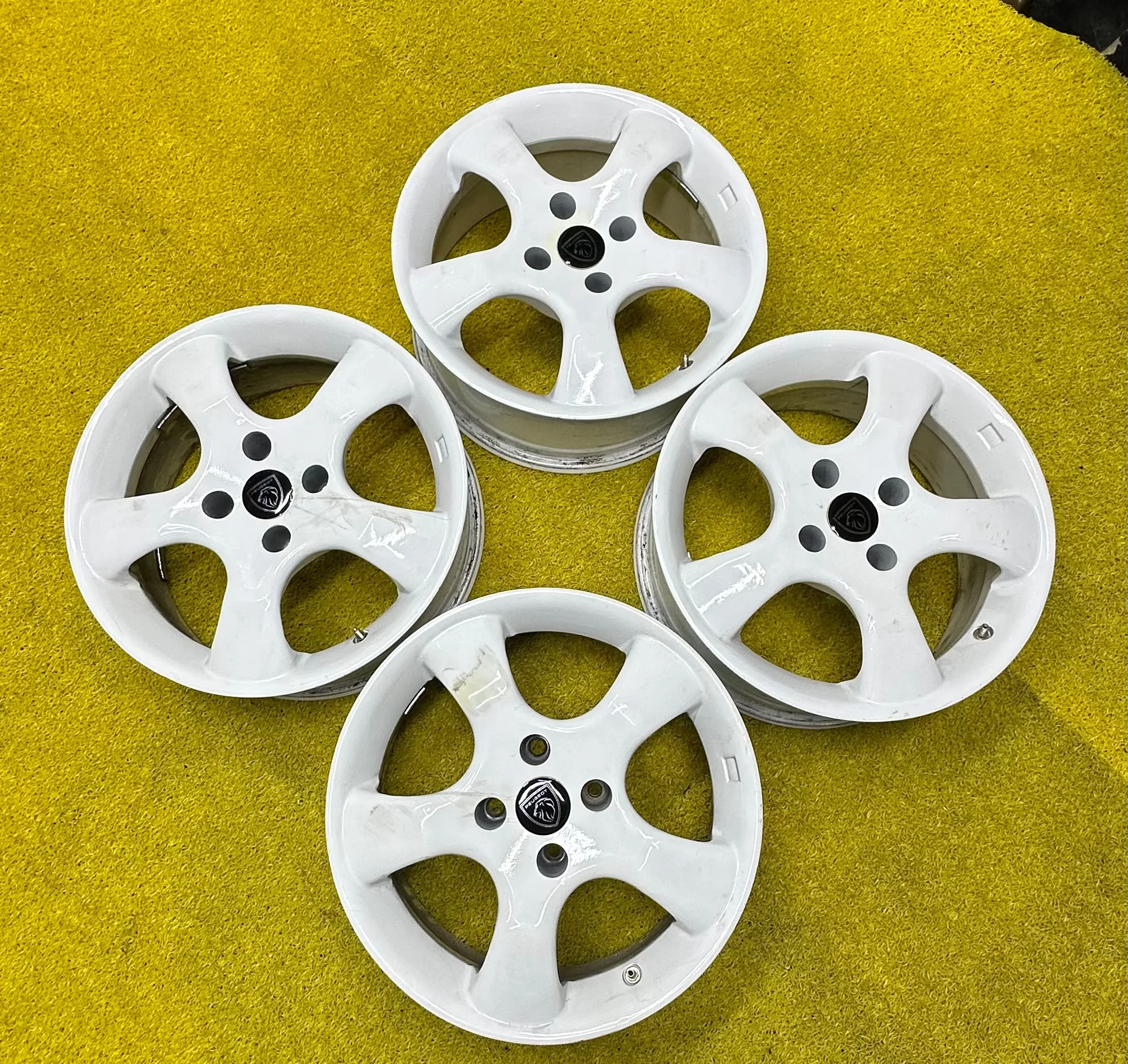 4x108 16 İNÇ J7 ET15 PEUGEOT JANT TAKIMI