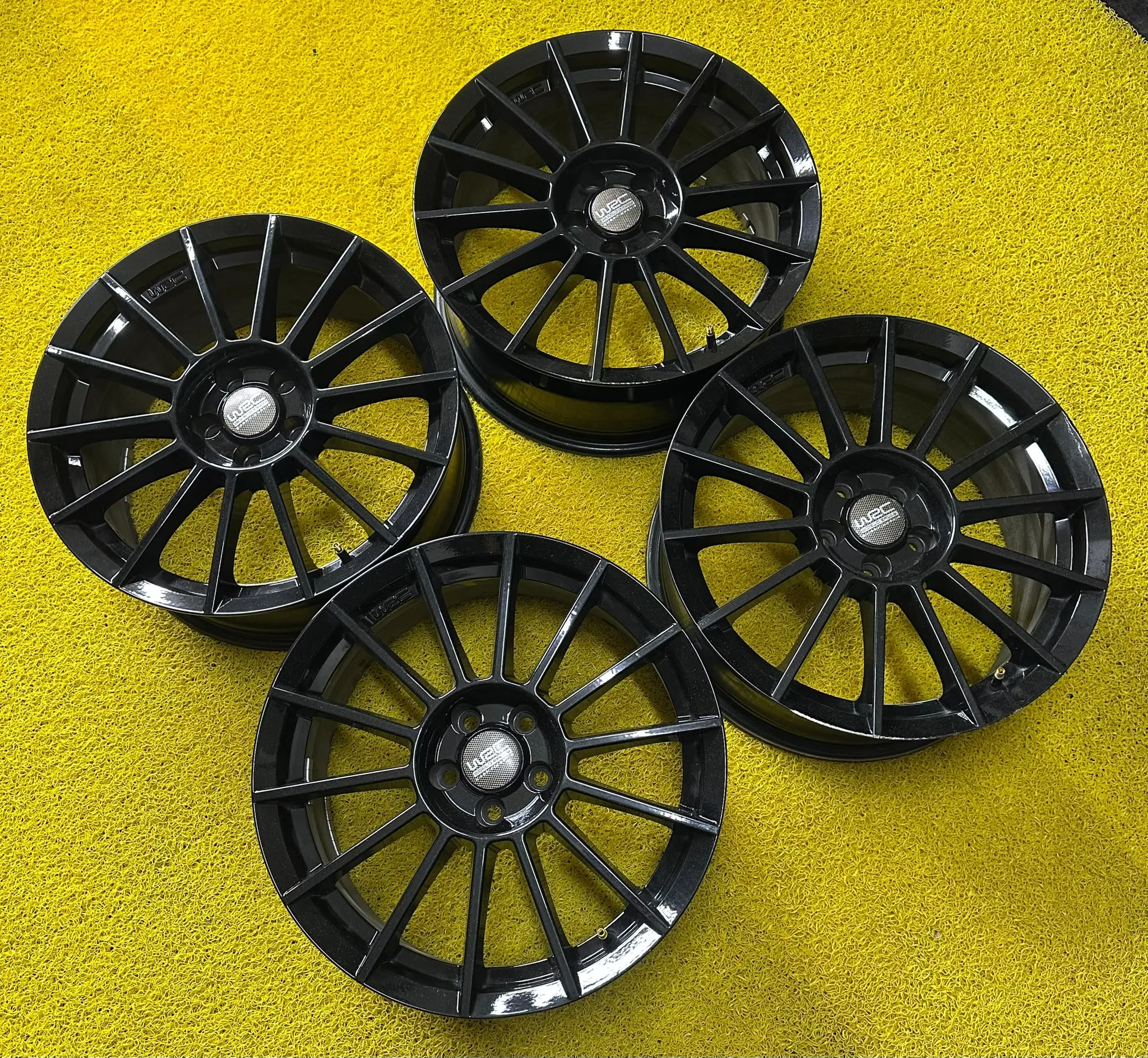 5x100 17 İNÇ J7.5 ET35 WRC JANT TAKIMI