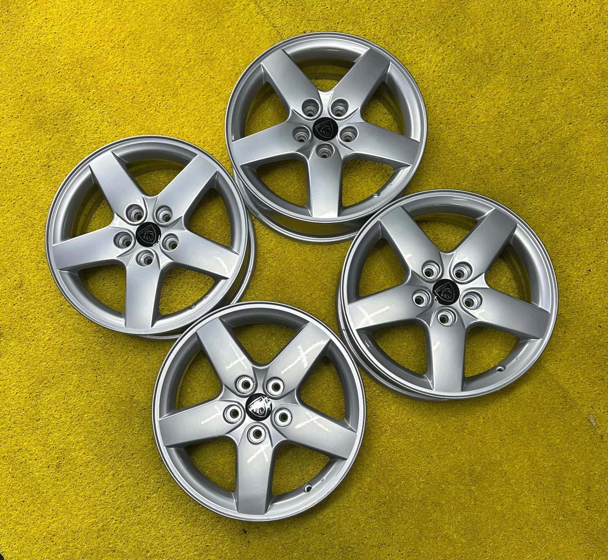 5x108 16 İNÇ J6.5 ET44 ORJİNAL PEUGEOT 407 JANT TAKIMI