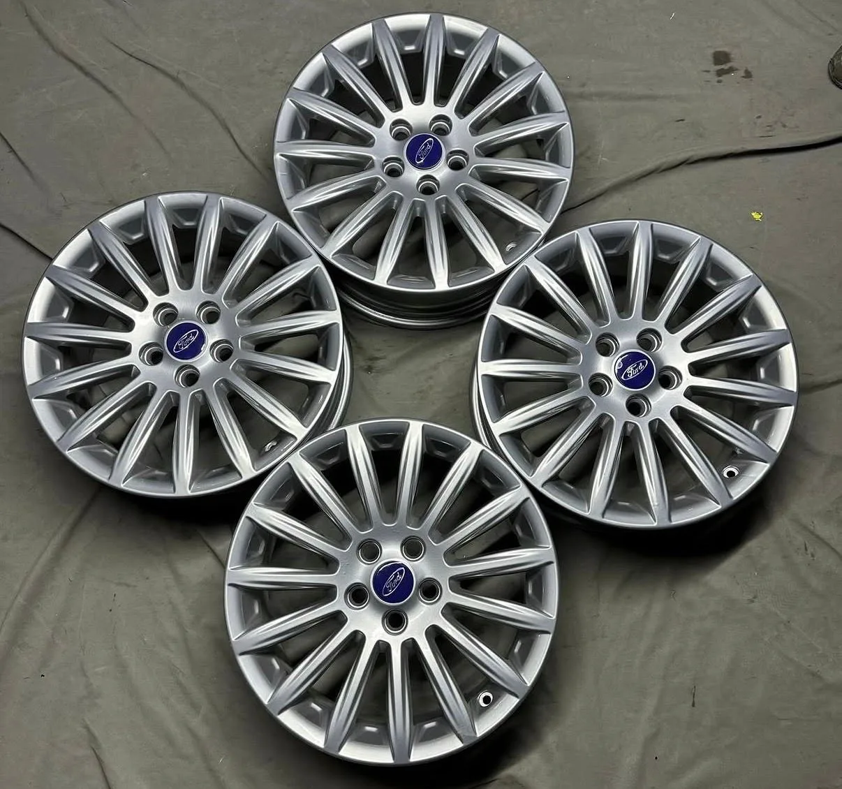 5x108 17 İNÇ J7 ET50 ORJİNAL FORD MONDEO / C-MAX JANT TAKIMI