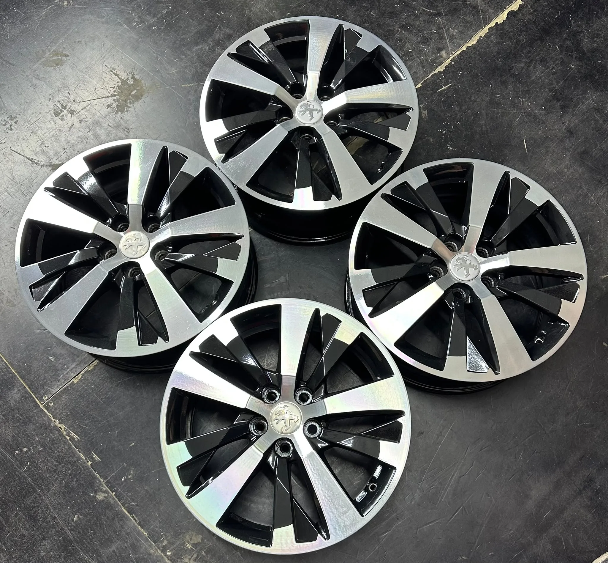 5x108 17 İNÇ J7 ET42 ORJİNAL PEUGEOT 3008 5008 JANT TAKIMI