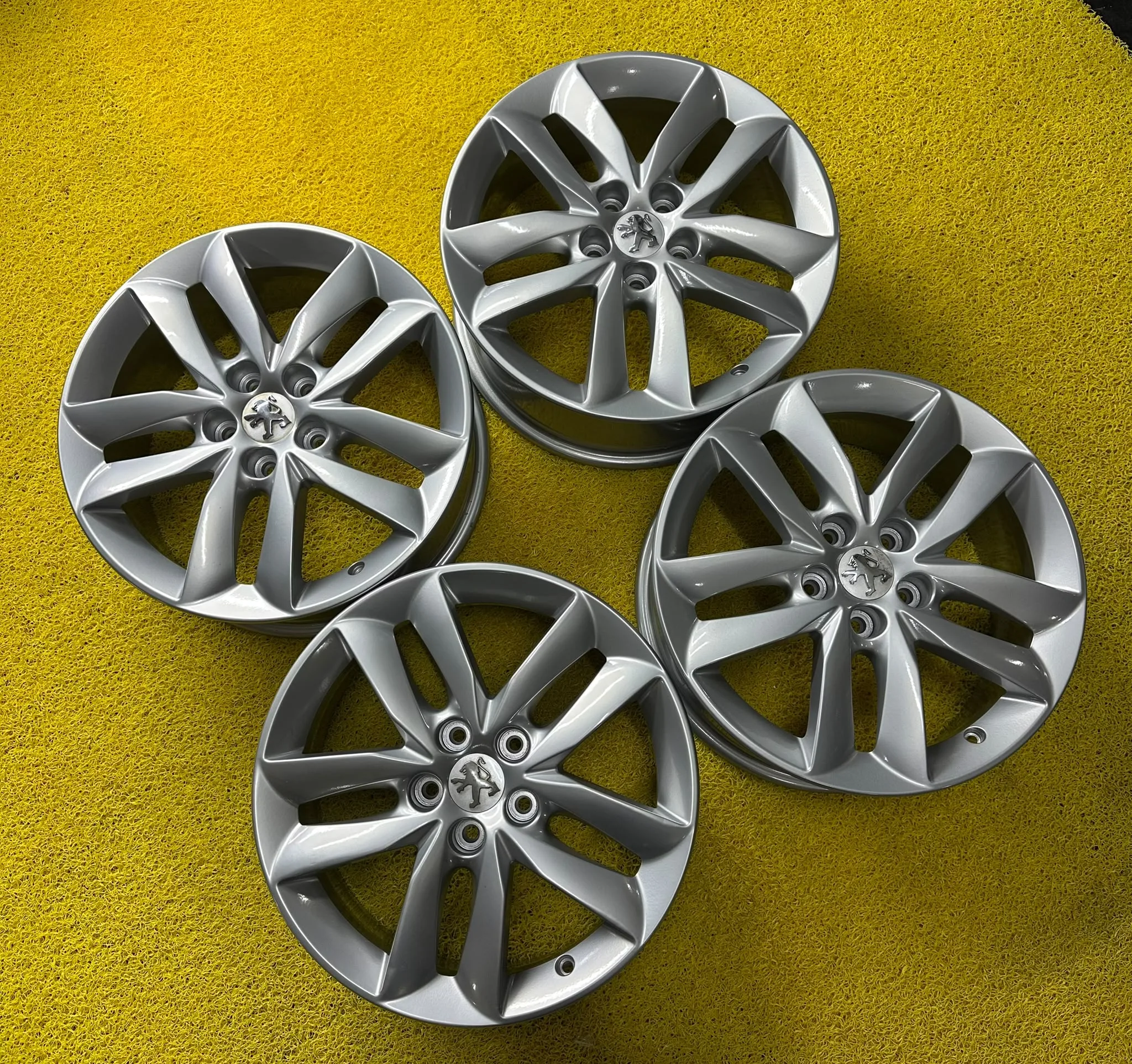 5x108 17 İNÇ J7 ET46 ORJİNAL PEUGEOT 508 JANT TAKIMI