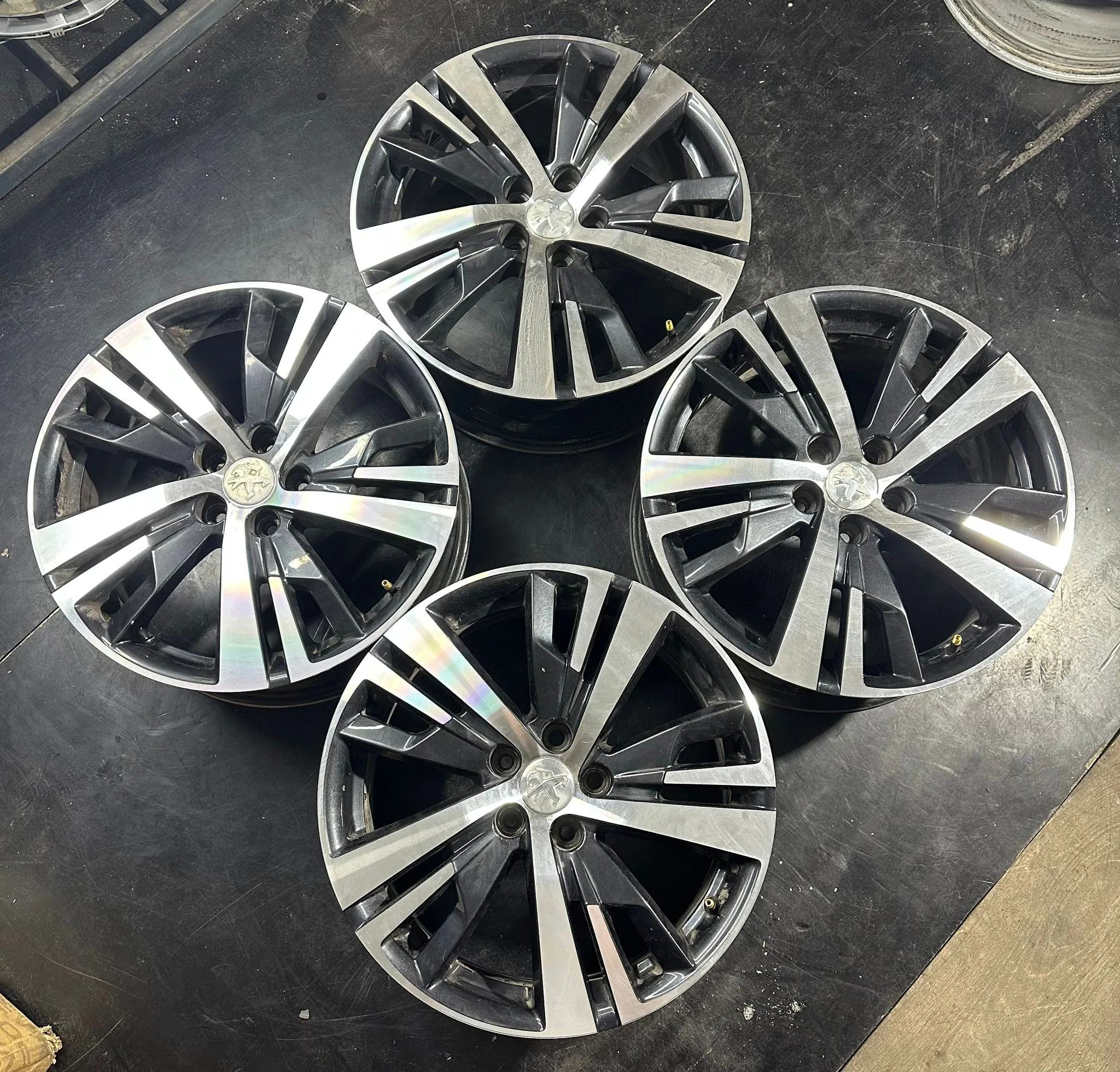 5x108 18 İNÇ J7.5 ET ORJİNAL 5008 3008 GT PEUGEOT JANT TAKIMI