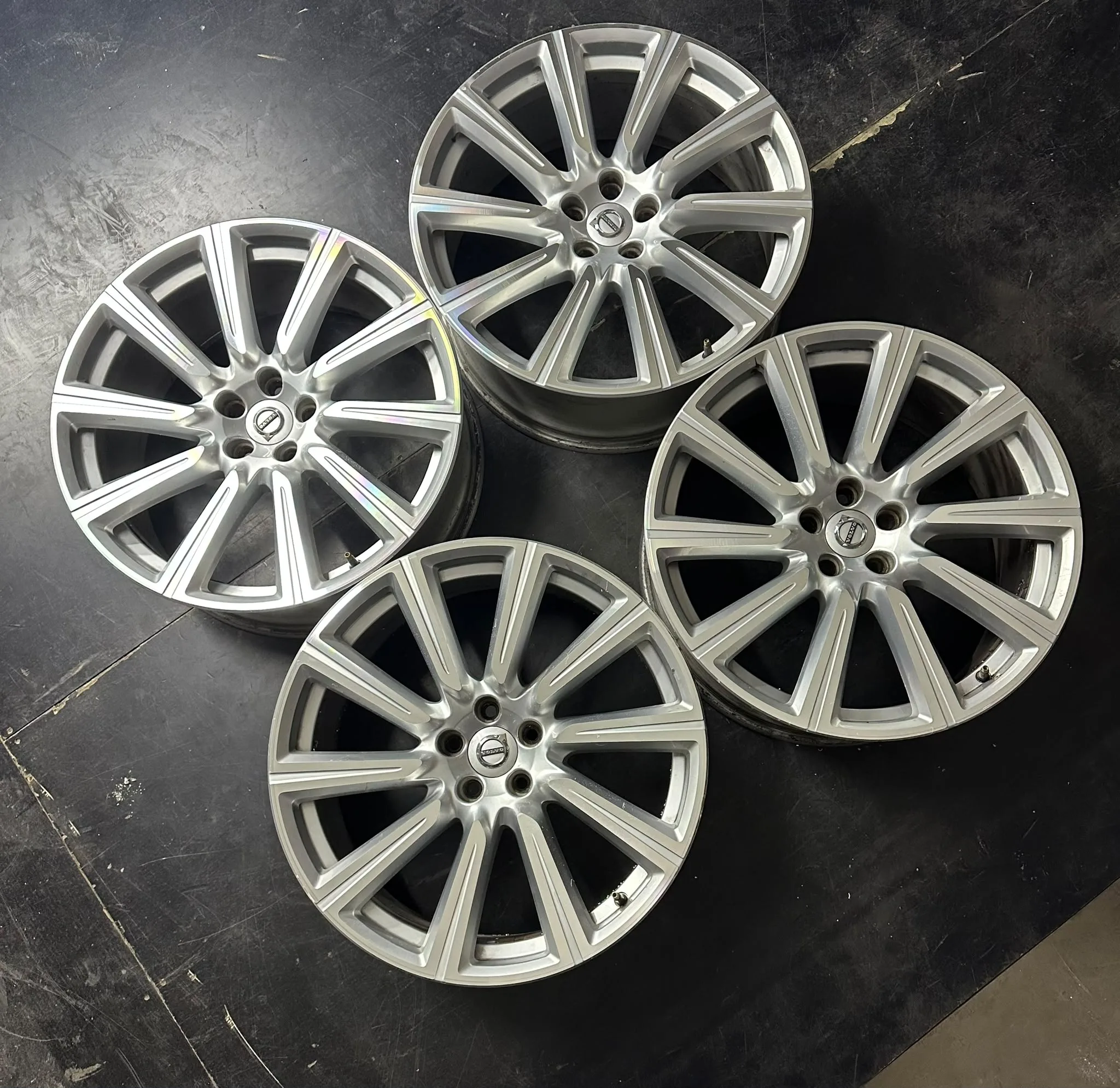 5x108 20 İNÇ J9 ET38 ORJİNAL VOLVO XC90 JANT TAKIMI