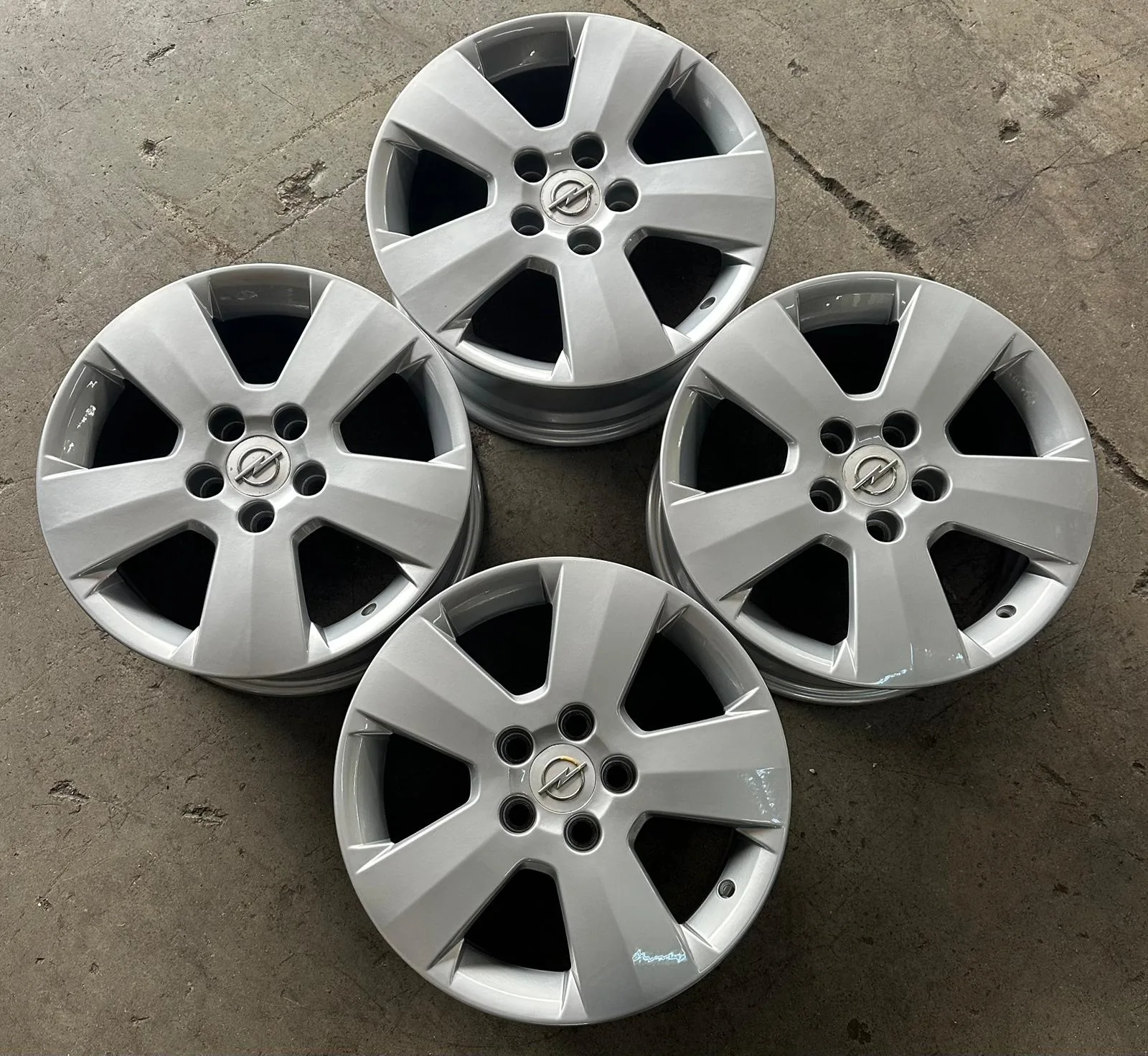 5 x 110 16 İNÇ J6.5 ET41 ORJİNAL OPEL VECTRA JANT TAKIMI(K6)