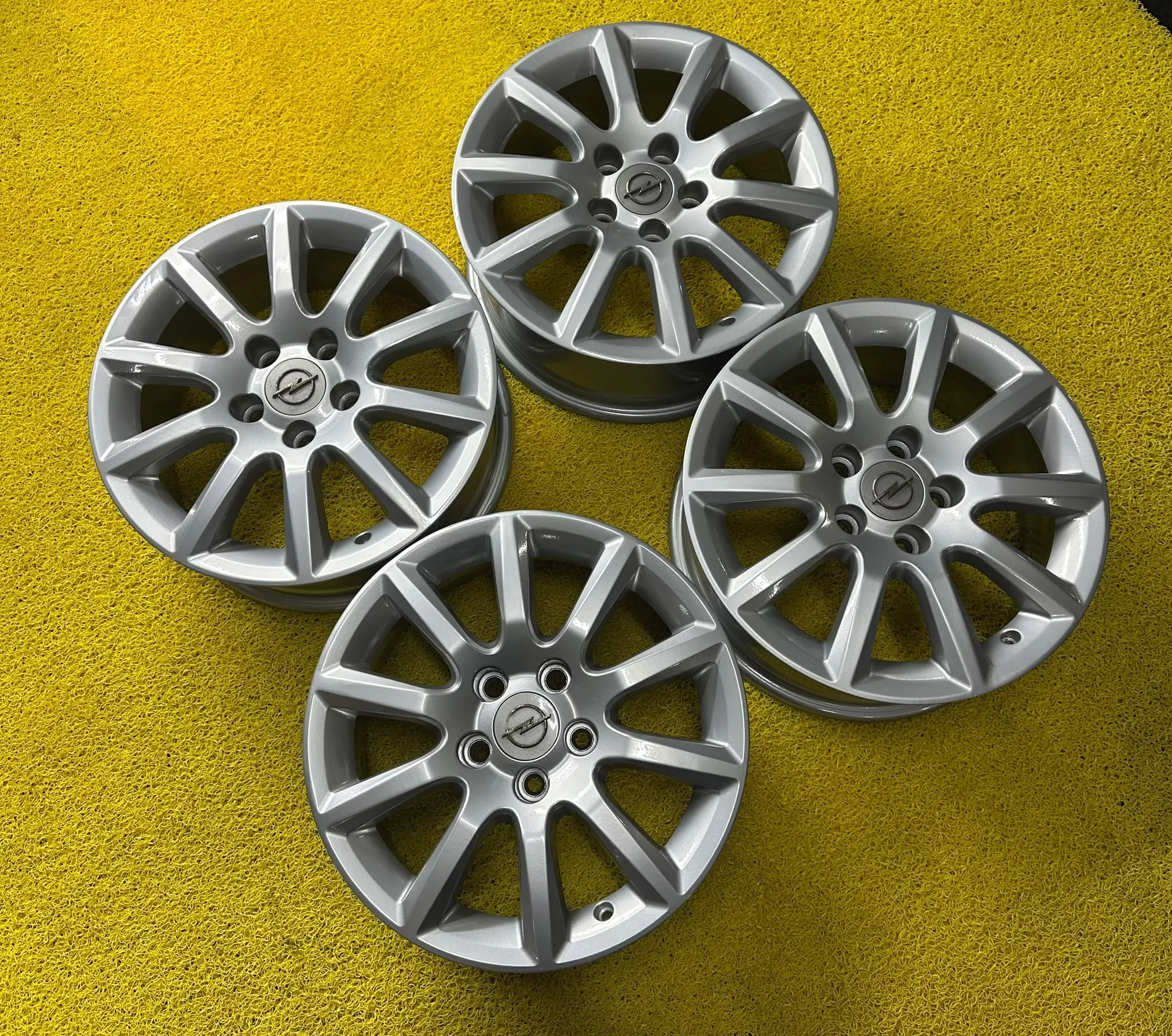 5x110 16 İNÇ J6.5 ET37 ORJİNAL OPEL ASTRA H JANT TAKIMI