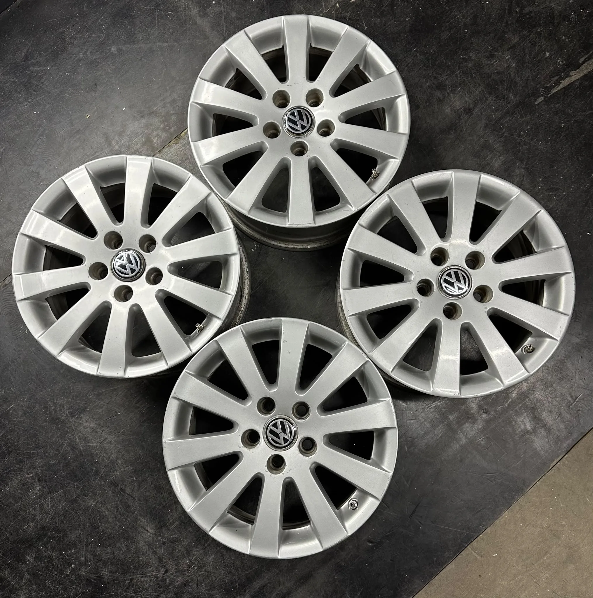 5x112 16 İNÇ J7 ET45 ORJİNAL VOLKSWAGEN B6 JANT TAKIMI