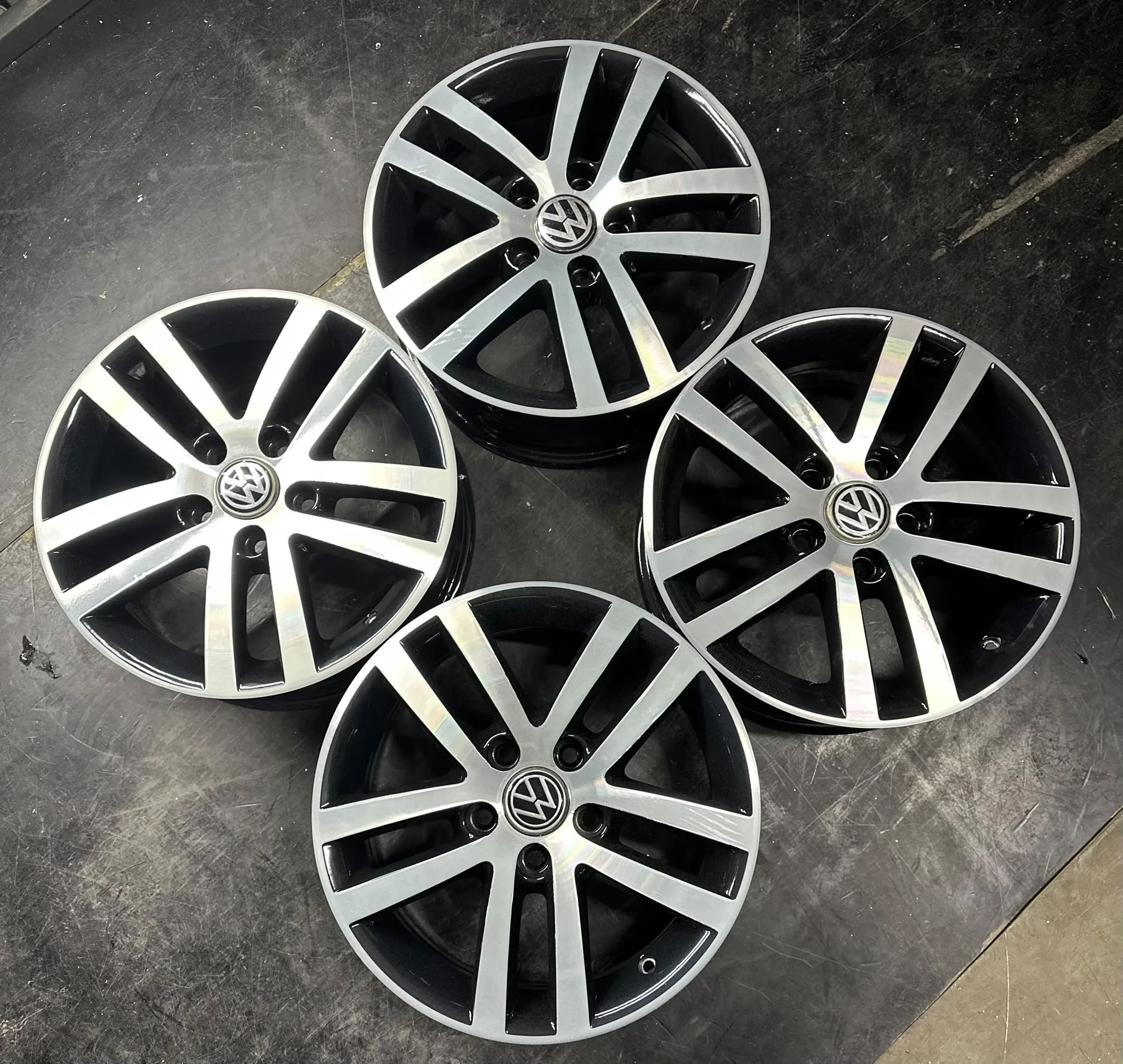 5x112 16 İNÇ J6.5 ET50 ORJİNAL VOLKSWAGEN JANT TAKIMI (İŞLEMLİ)