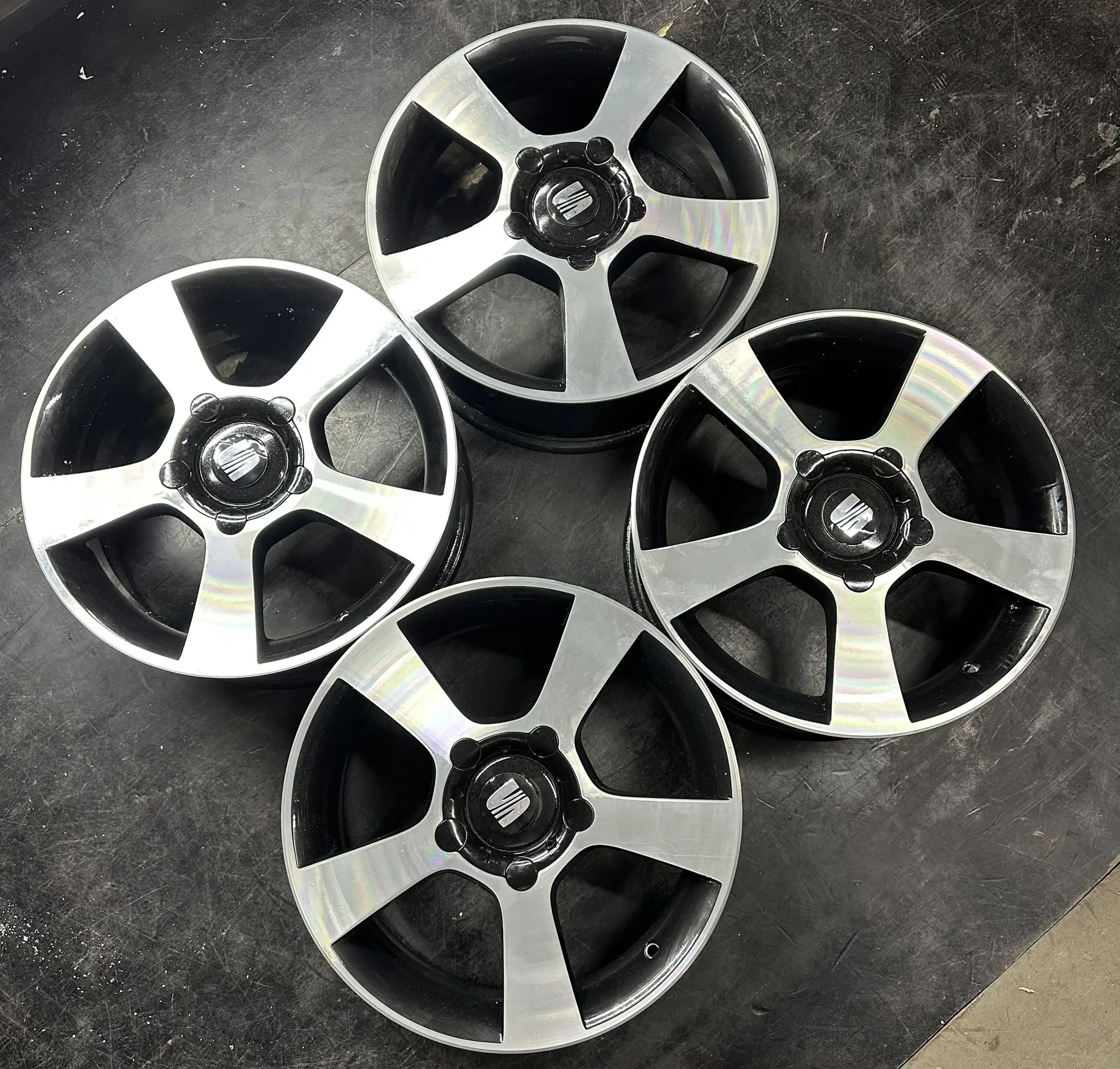 5x112 16 İNÇ J6.5 ET50 ORJİNAL SEAT LEON JANT TAKIMI