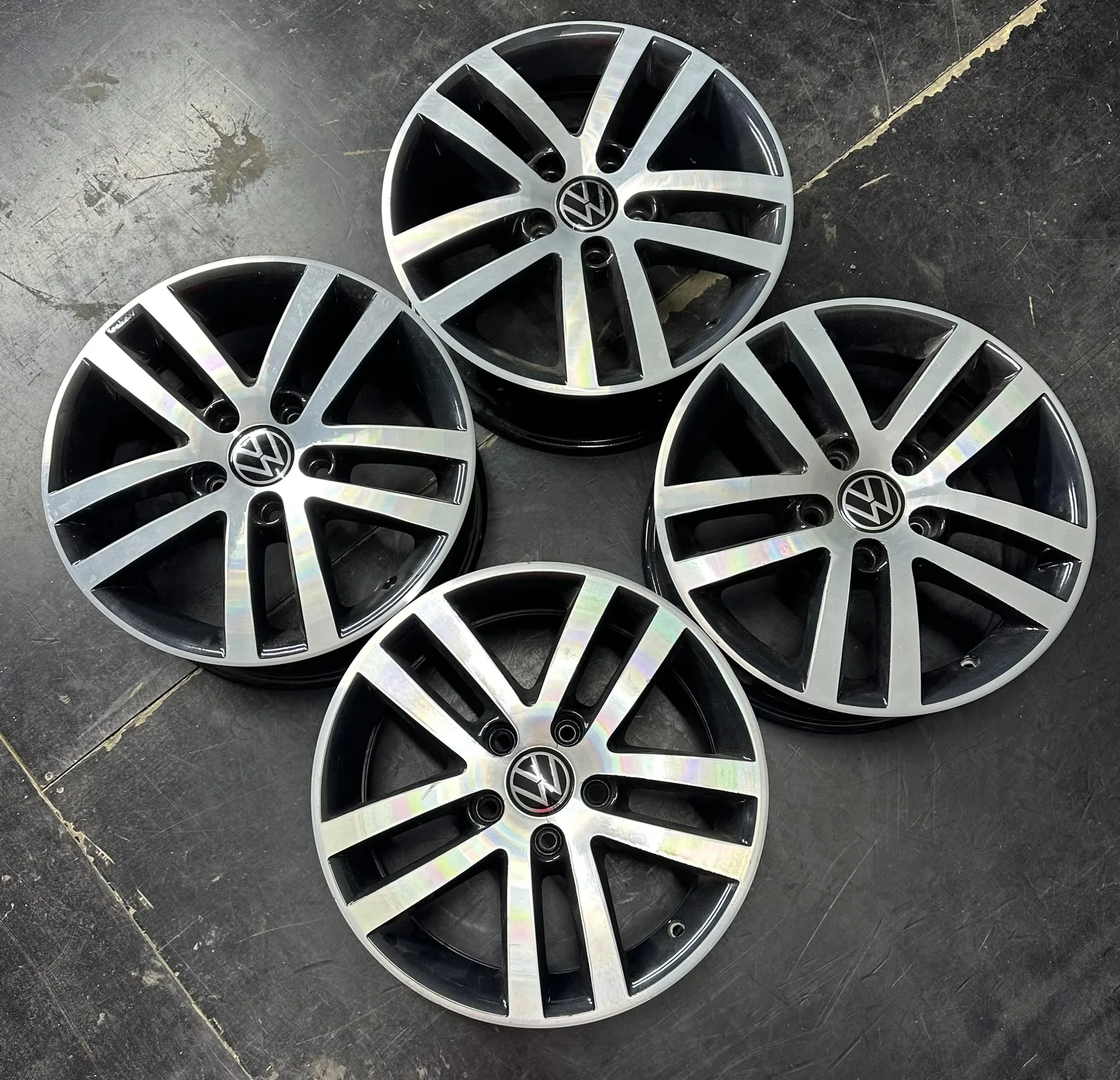 5x112 16 İNÇ J6.5 ET50 ORJİNAL VOLKSWAGEN JANT TAKIMI (İŞLEMLİ)