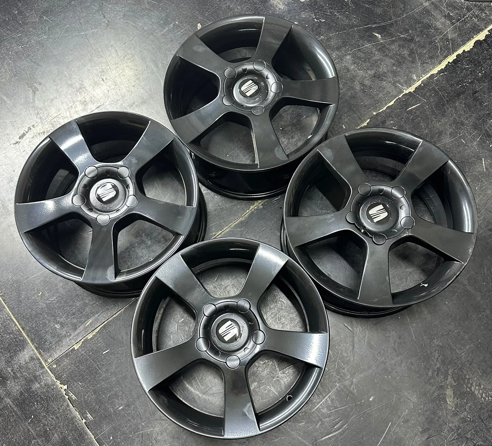 5x112 16 İNÇ J6.5 ET50 ORJİNAL SEAT LEON JANT TAKIMI