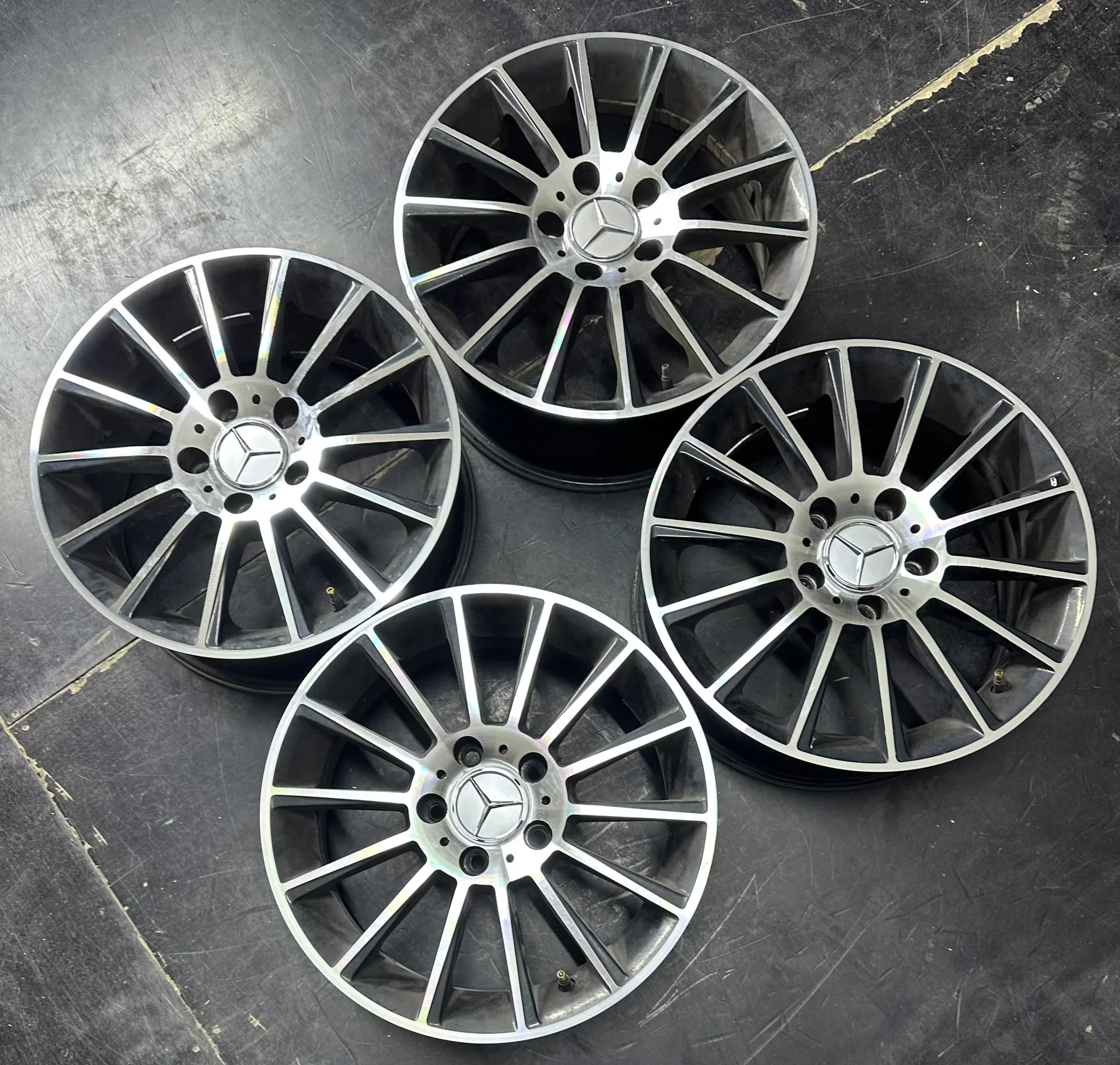 5x112 16 İNÇ J7 ET35 MERCEDES JANT TAKIMI