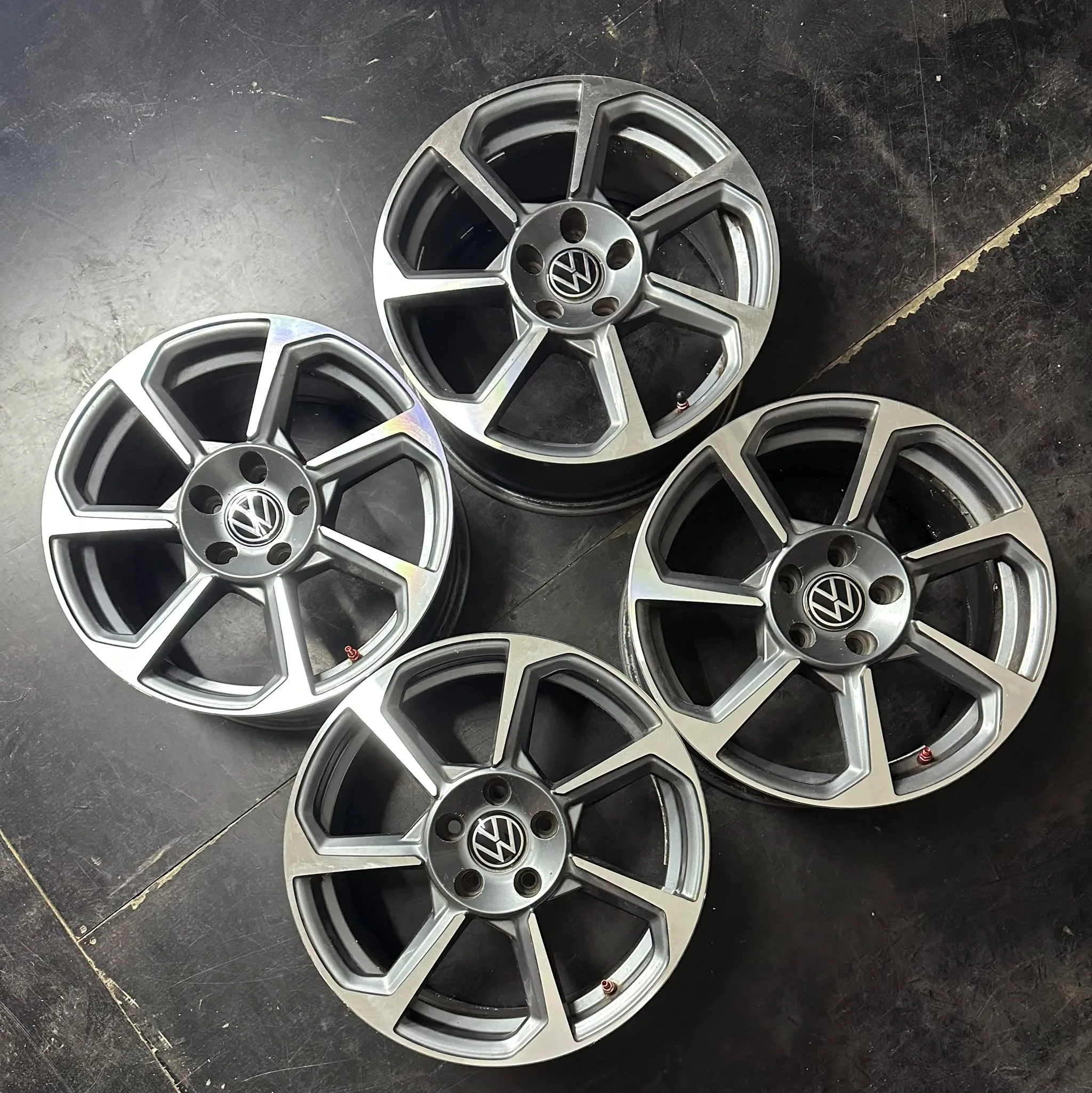 5x112 17 İNÇ J7.5 ET42 VOLKSWAGEN GOLF JANT TAKIMI