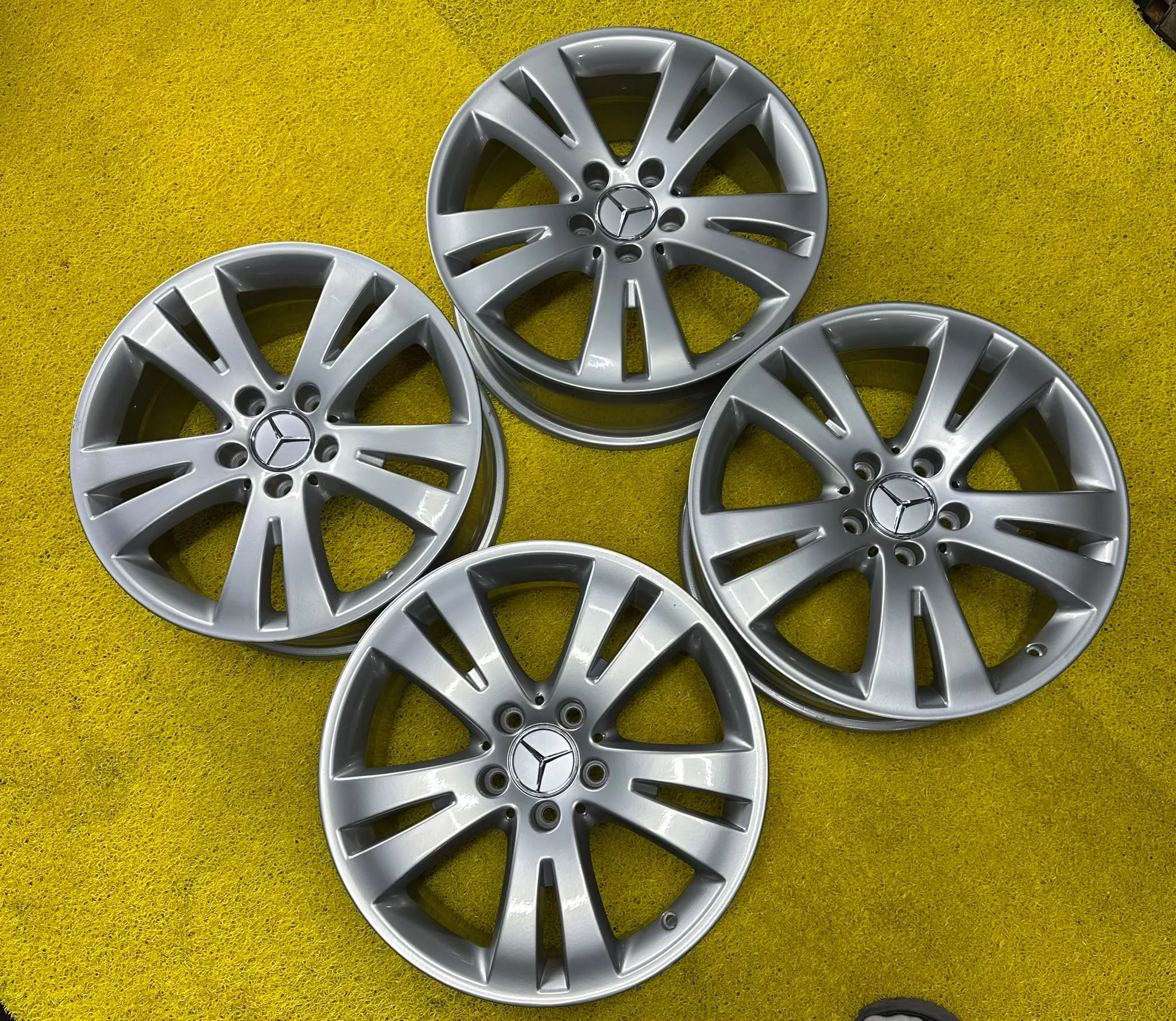 5x112 17 İNÇ J6.5 ET35 ORJİNAL MERCEDES W204 JANT TAKIMI (İŞLEMLİ)