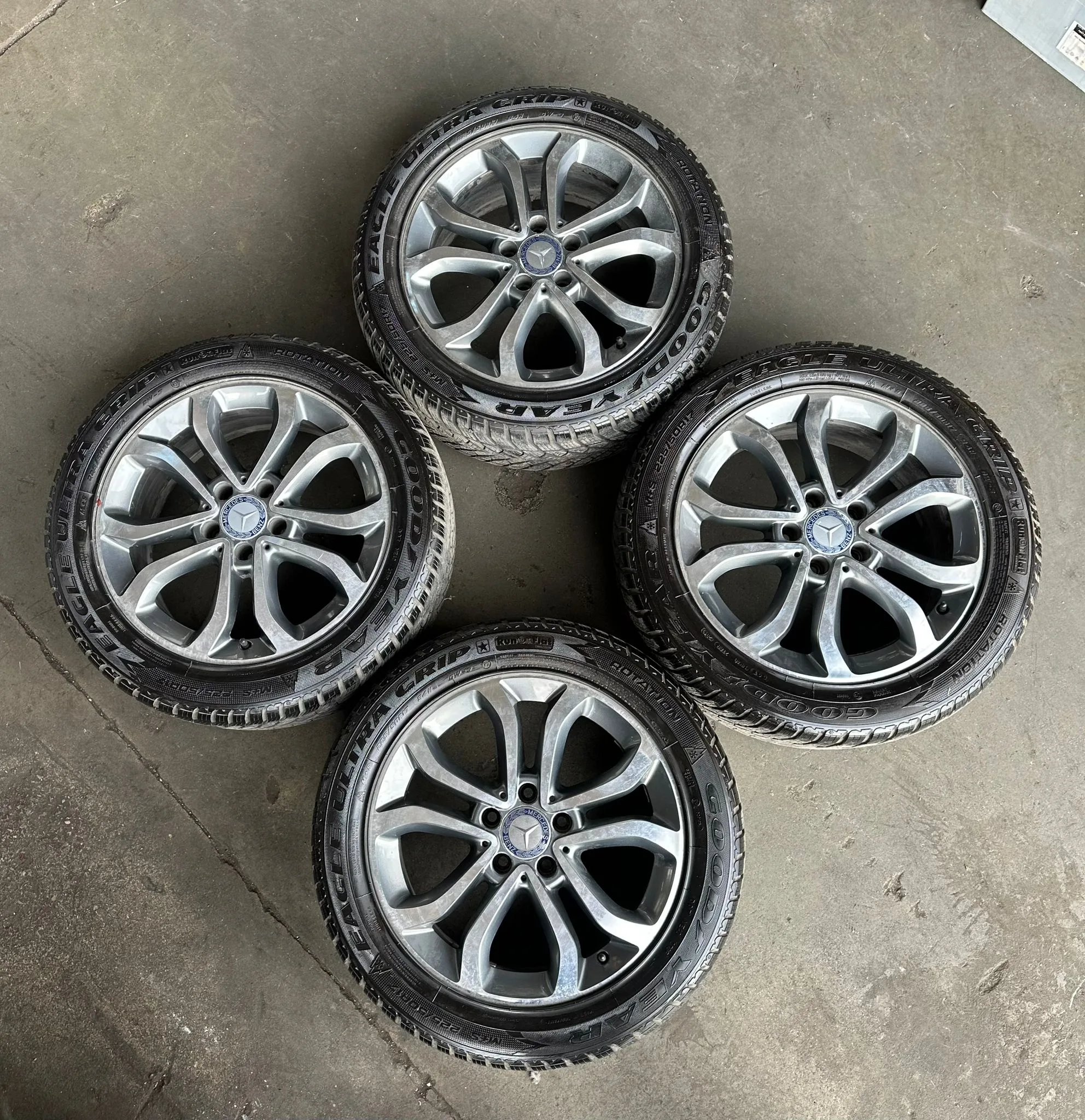 5x112 17 İNÇ J7 ET48 ORJİNAL MERCEDES W205 JANT LASTİK TAKIMI (K6)