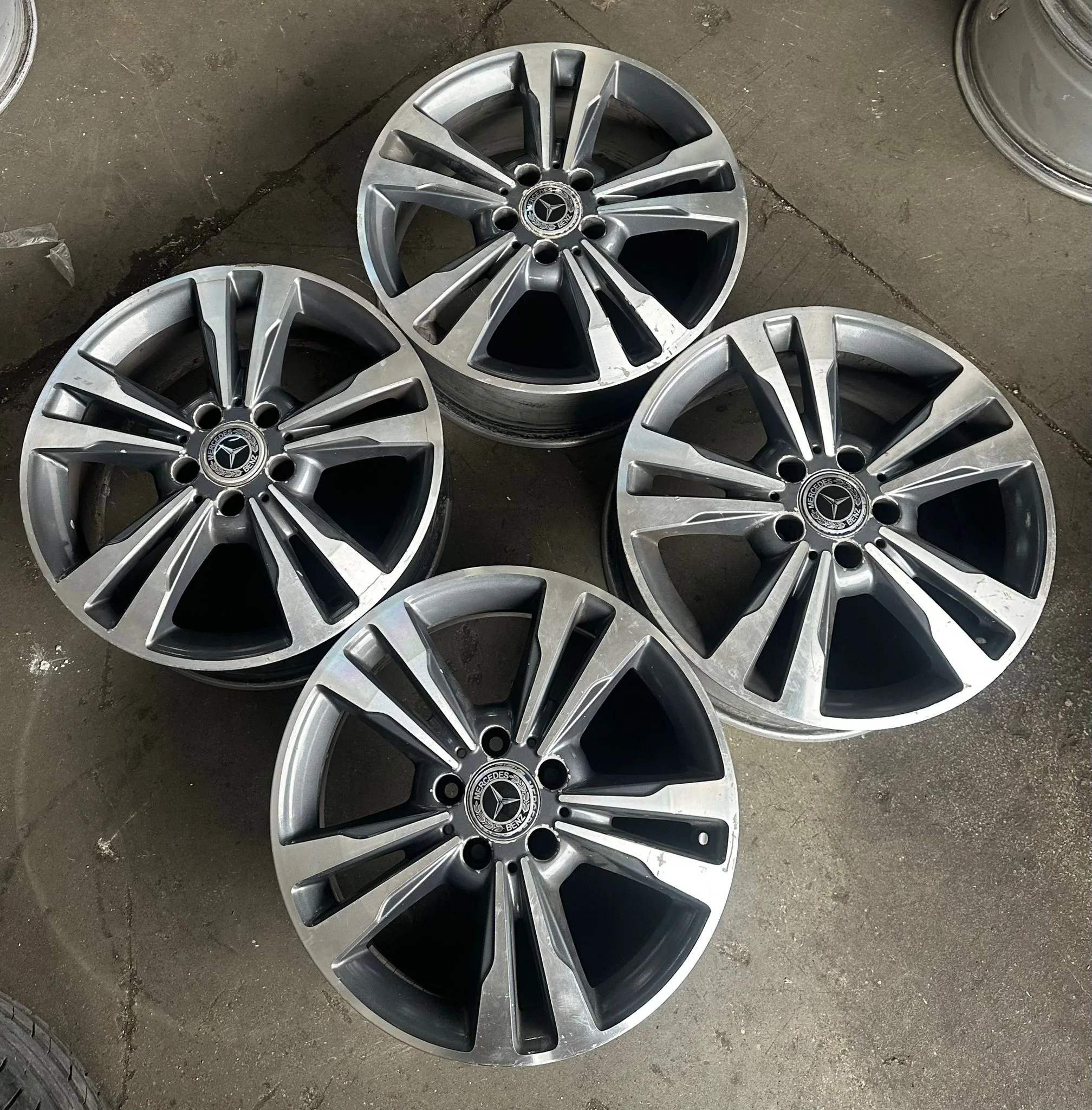 5x112 17 İNÇ J8 ET48 ORJİNAL MERCEDES W205 JANT TAKIMI (K6 İŞLEMLİ)