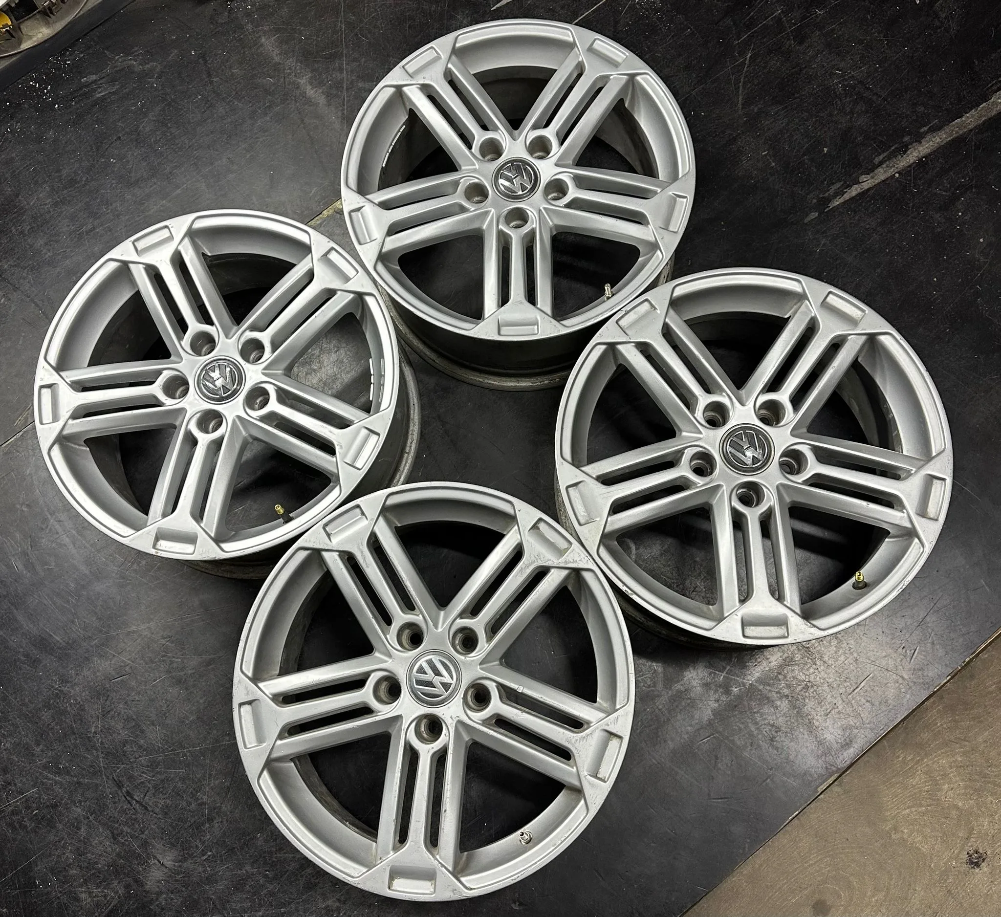 5x112 17 İNÇ J7.5 ET42 VOLKSWAGEN JANT TAKIMI