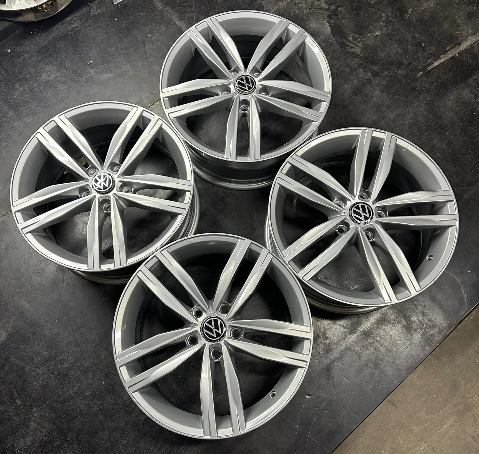 5x112 17 İNÇ J7.5 ET45 VOLKSWAGEN DURBAN JANT TAKIMI