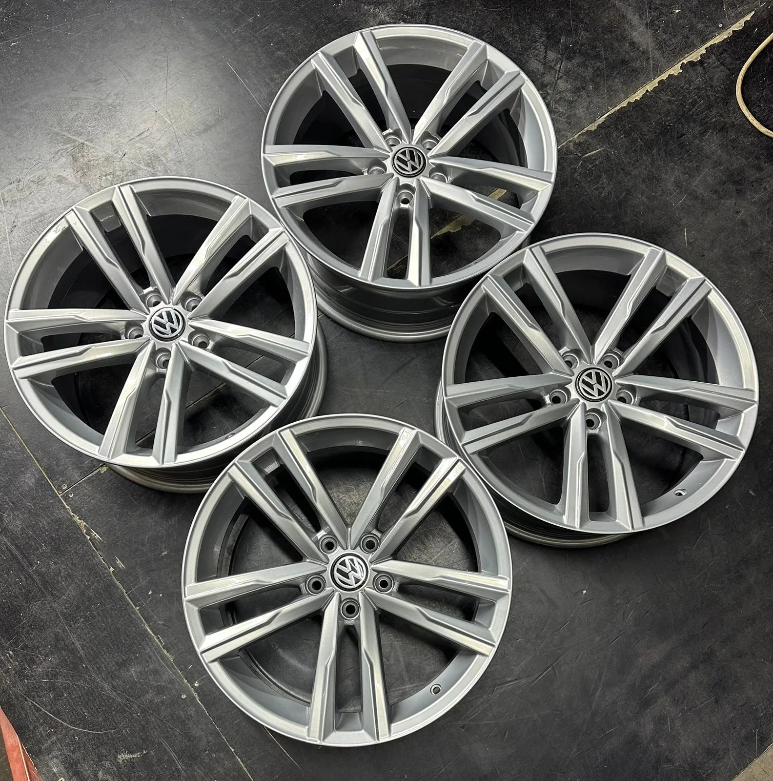 5x112 18 İNÇ J8 ET35 VOLKSWAGEN DARTFORD JANT TAKIMI