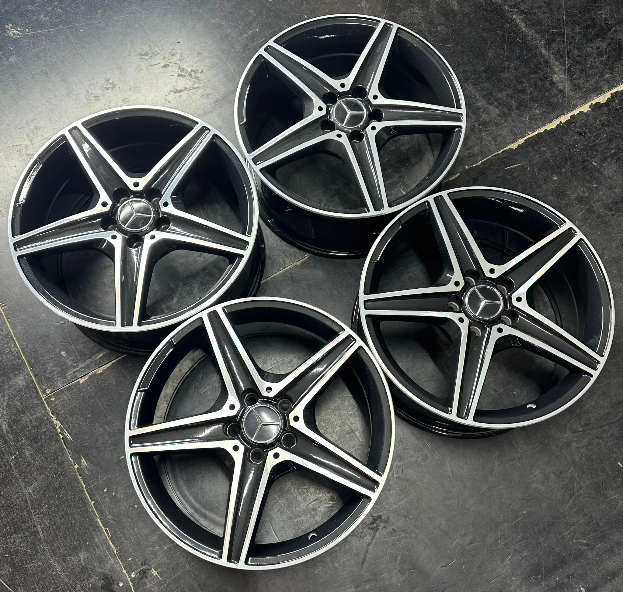5x112 18 İNÇ J8 ET45 MERCEDES W205 JANT TAKIMI