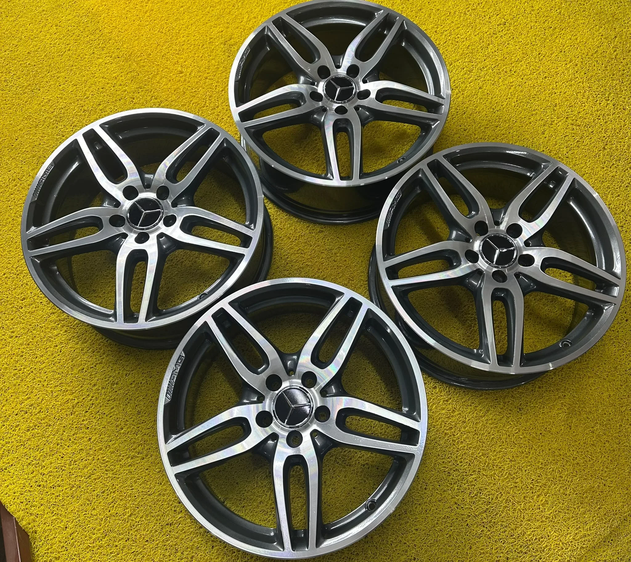 5x112 18 İNÇ J7.5 ET52 ORJİNAL MERCEDES W176 W177 AMG JANT TAKIMI (İŞLEMLİ)