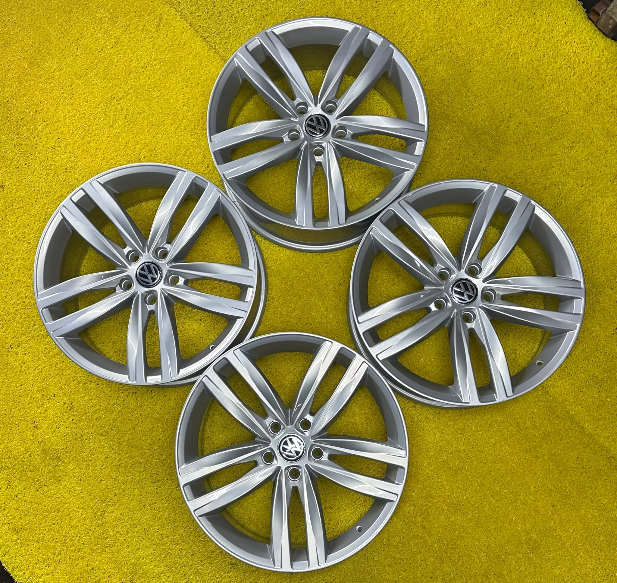 5x112 18 İNÇ J7 ET45 VOLKSWAGEN DURBAN JANT TAKIMI