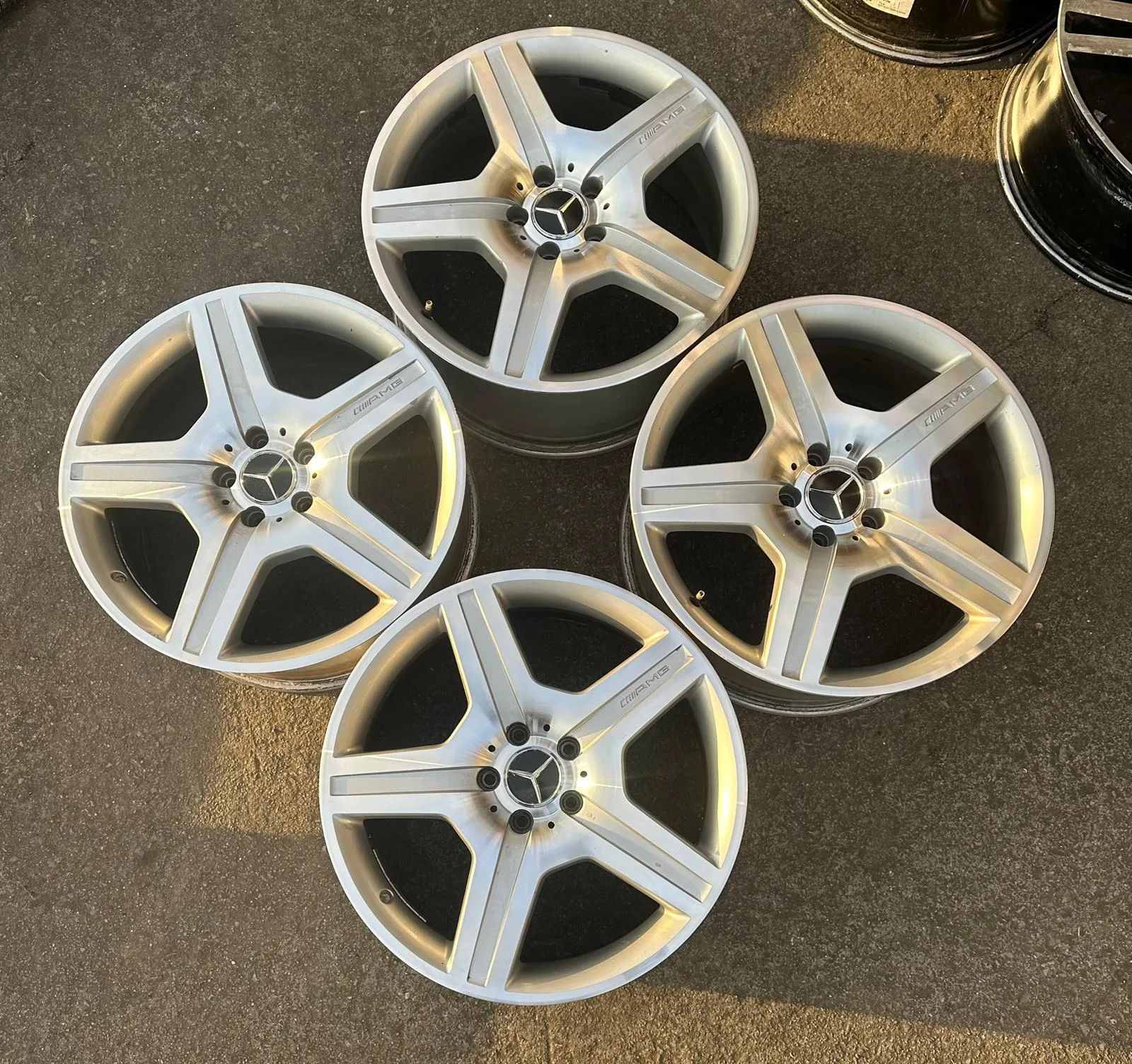 5x112 19 İNÇ J8.5/9.5 ET43/48 ORJİNAL MERCEDES W221 JANT TAKIMI (K6 İŞLEMLİ)